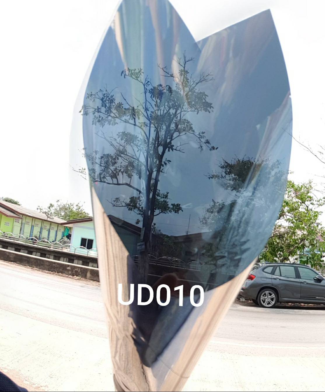lala flim ฟิล์มติดกระจกปรอท UD010-60cm. แบบกาวในตัว ฟ้า 60CM*1M