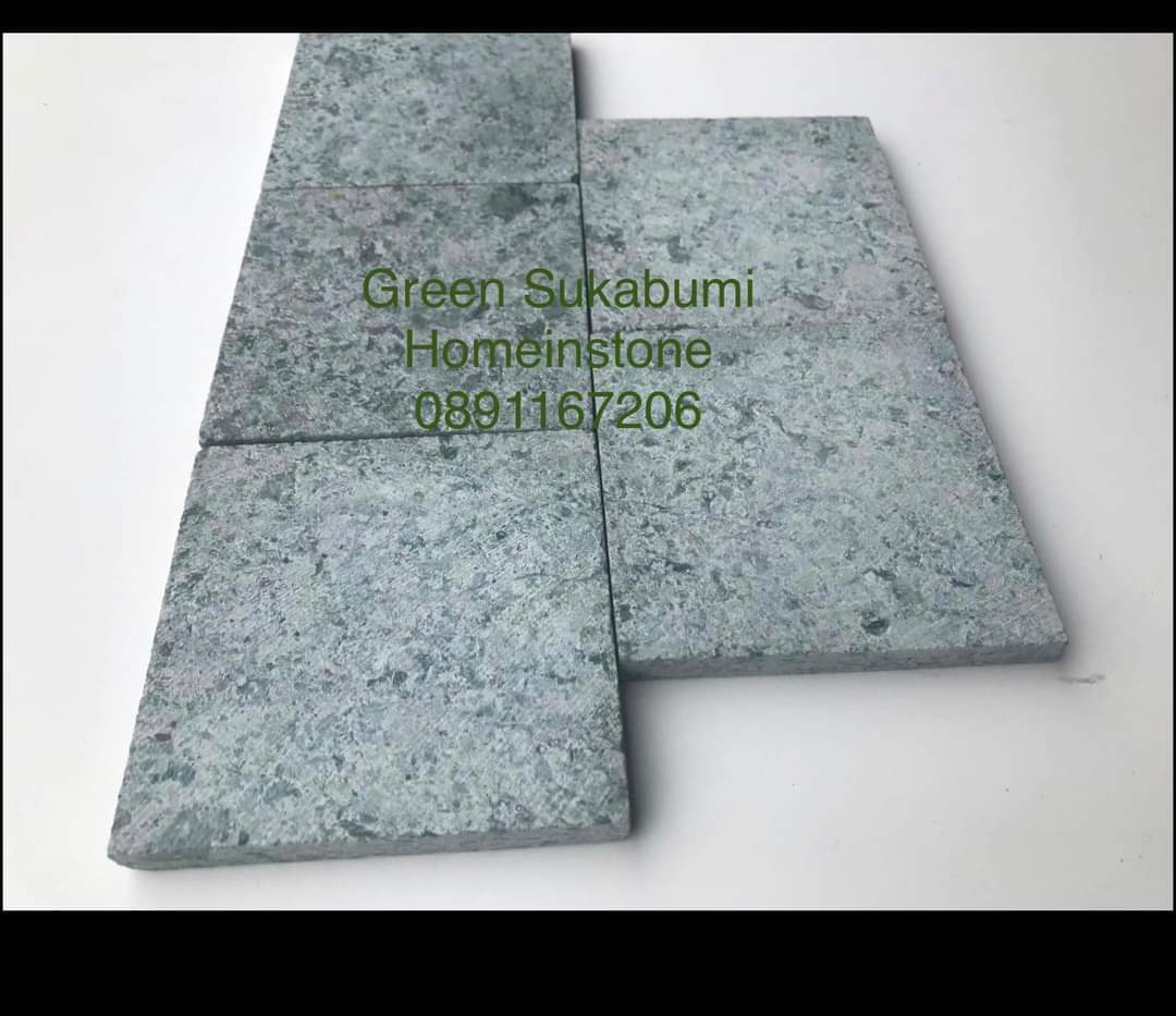 หินปูสระว่ายน้ำ Green Sukabumi Stone for pool