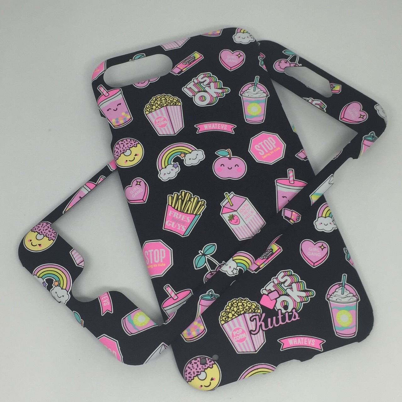 เคสคูทิส(Kutis)ไอโฟน7พลัส,8พลัส(ลายIT'S OK)มาใหม่ เคสประกบหน้า-หลัง เคสเรืองแสง เคสลายวินเทจ ร้านSuperhero Klongthom