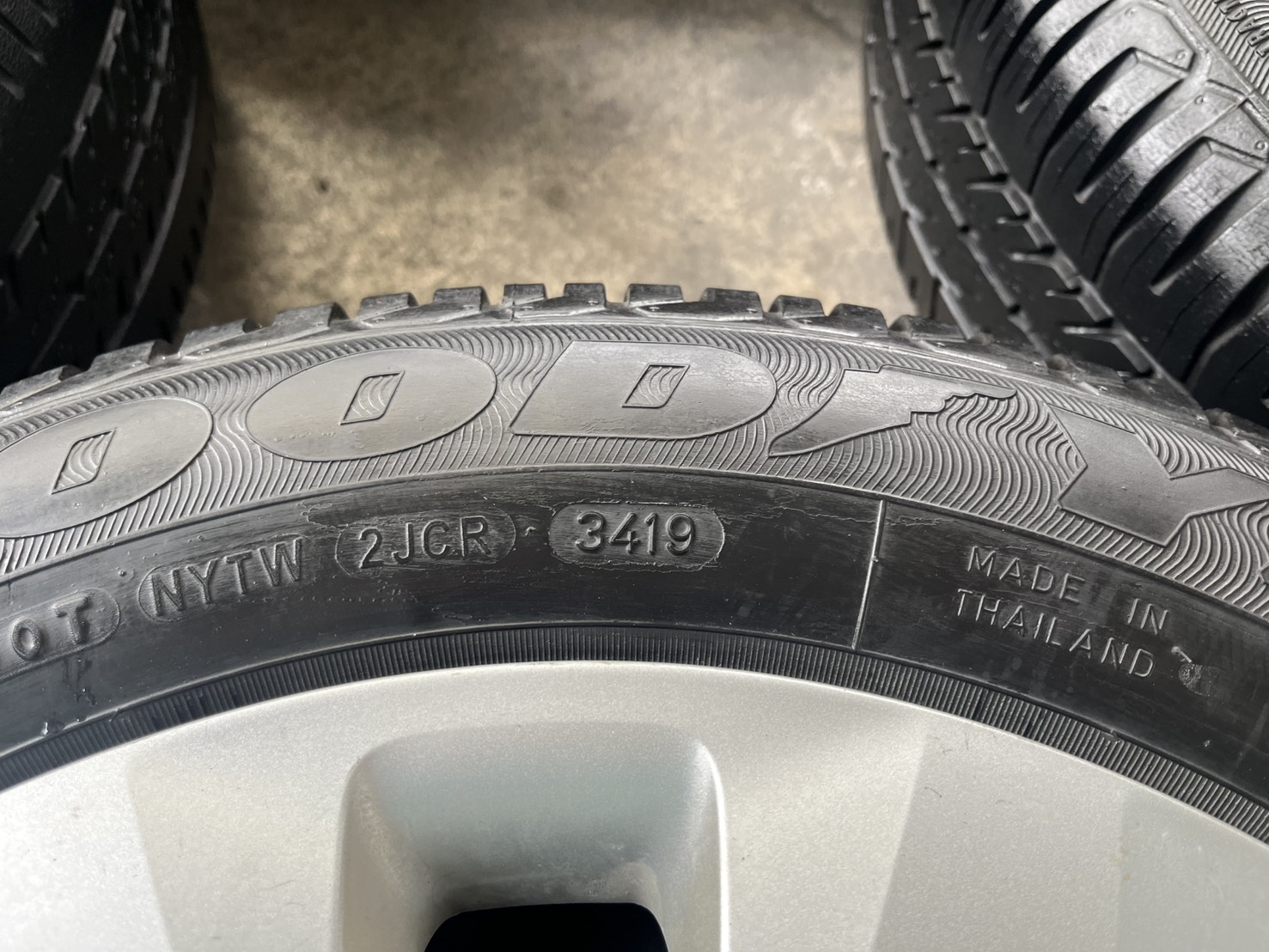 ✨ล้อกระทะ✨4รู100✨Toyota ขอบ 15 แถมยาง 175-65-15 Goodyear ปี 19