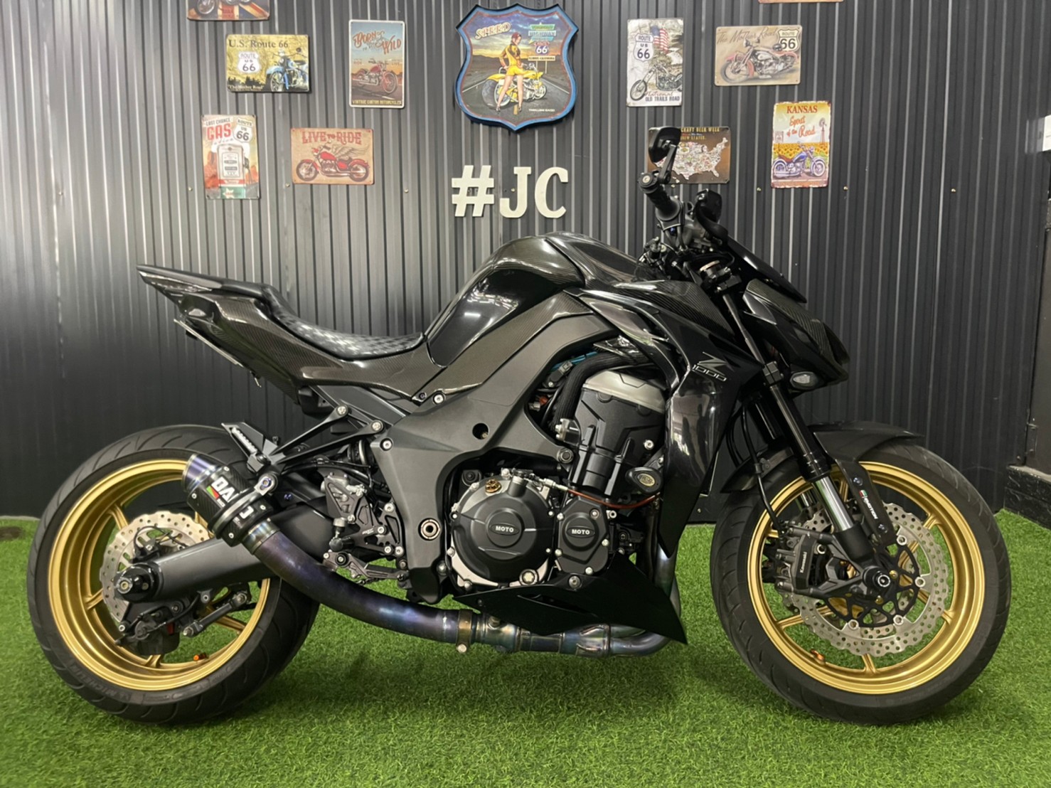 ถามคำเดียว…แต่งขนาดนี้เอาอะไรมาไม่คุ้ม‼️ Kawasaki #Z1000 2014