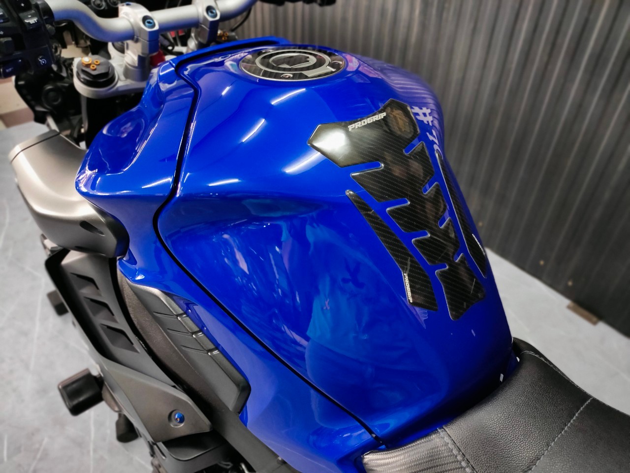 ถูกสุดในประเทศไทย‼️ กับพี่ใหญ่สายToque . . .YAMAHA MT-10 จดปี17 รถเกรดดี_มีดีที่ราคา พร้อมโปร (ดาวน์30%) ออกรถ 900 ไม่ค้ำ ⁉️