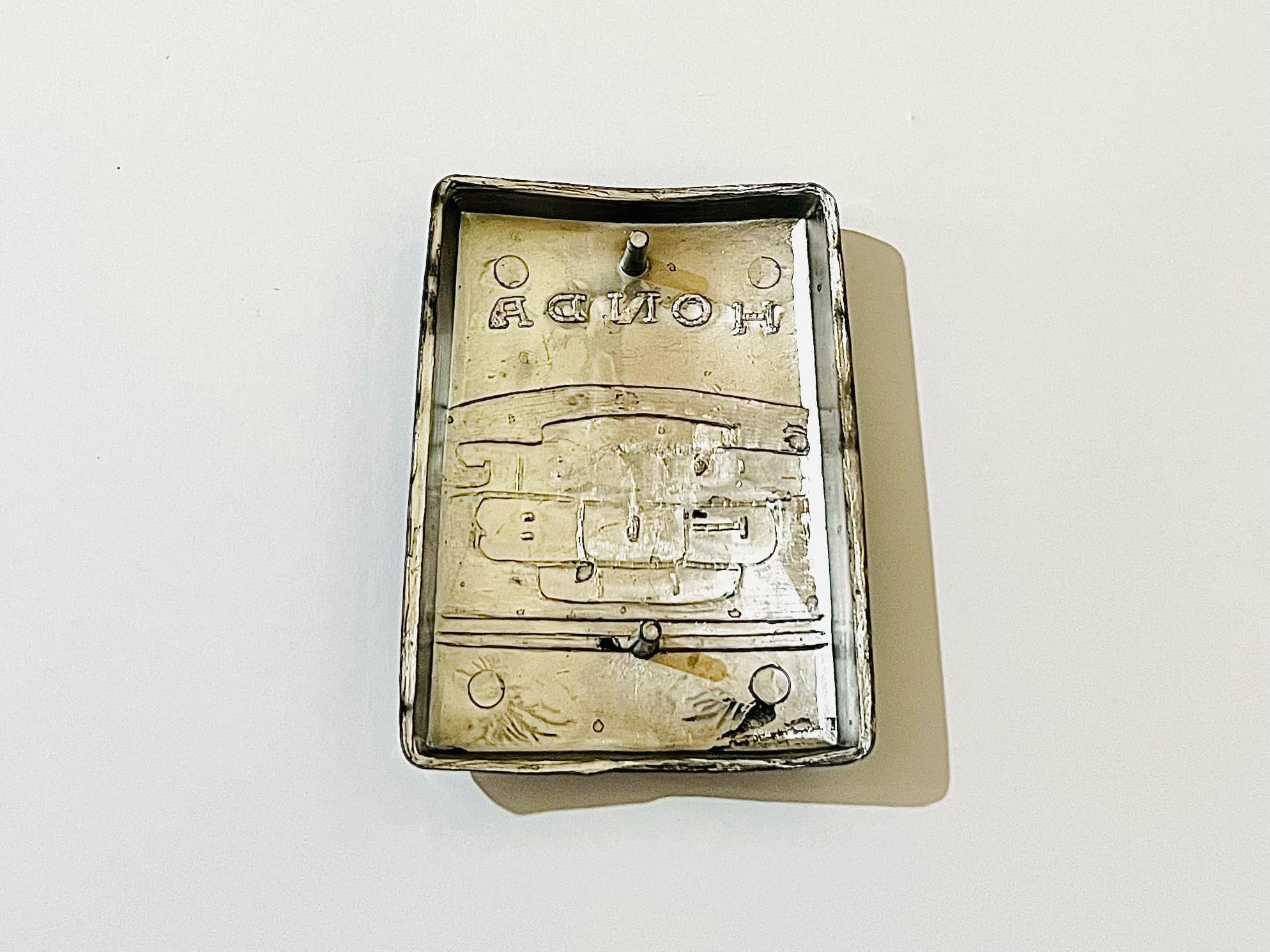 โลโก้ปิดแตร ซี700 C700 โลโก้ปิดแตรมอเตอร์ไซด์ซี700 C700 SUPER DELUXE 70 SUPER CUB 70 ดำ SUPER CUB 70 ฟ้า แจ้งลายในข้อความ