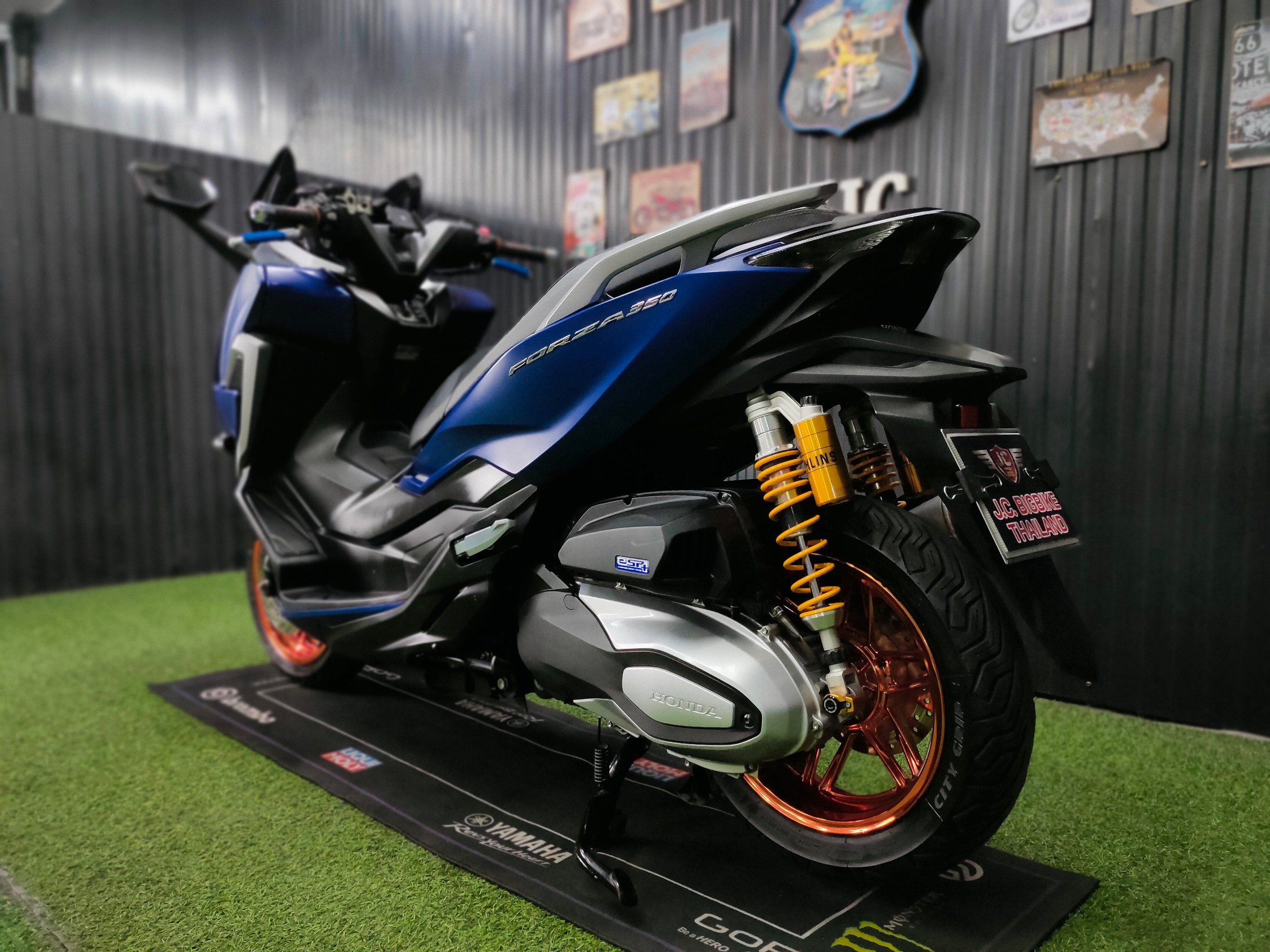 โย่วๆ 😎 มาแล้วรถกระแส Honda Forza350 ปลายปี 2020 มือเดียวสวยเด็ด 🤟 พร้อมโช็ค Ohlins + อื่นๆ