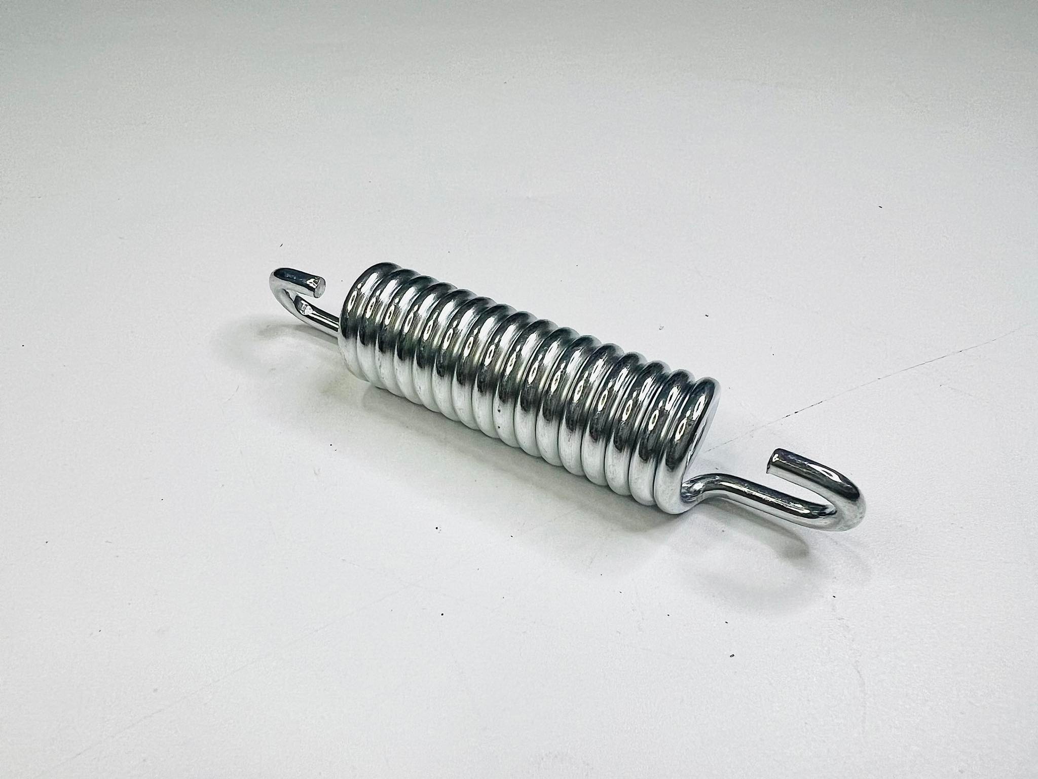 สปริงขาตั้งกลางดรีมคุรุสภา โนวา c700