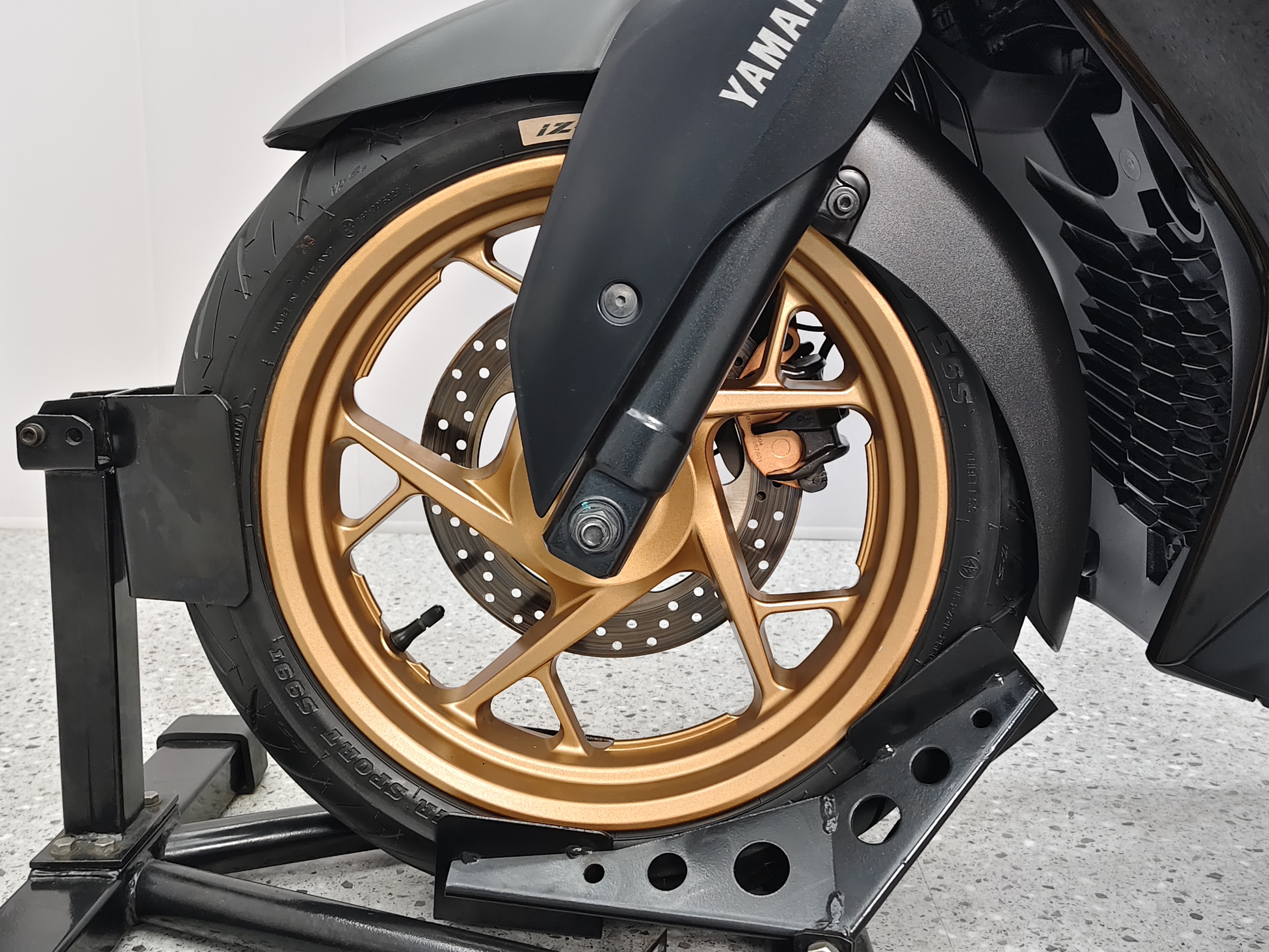 ดำๆดุๆ YAMAHA XMAX300 Connected ปลายปี 2023 แท้ พร้อมโปรโมชั่น "ฟรี⭐"