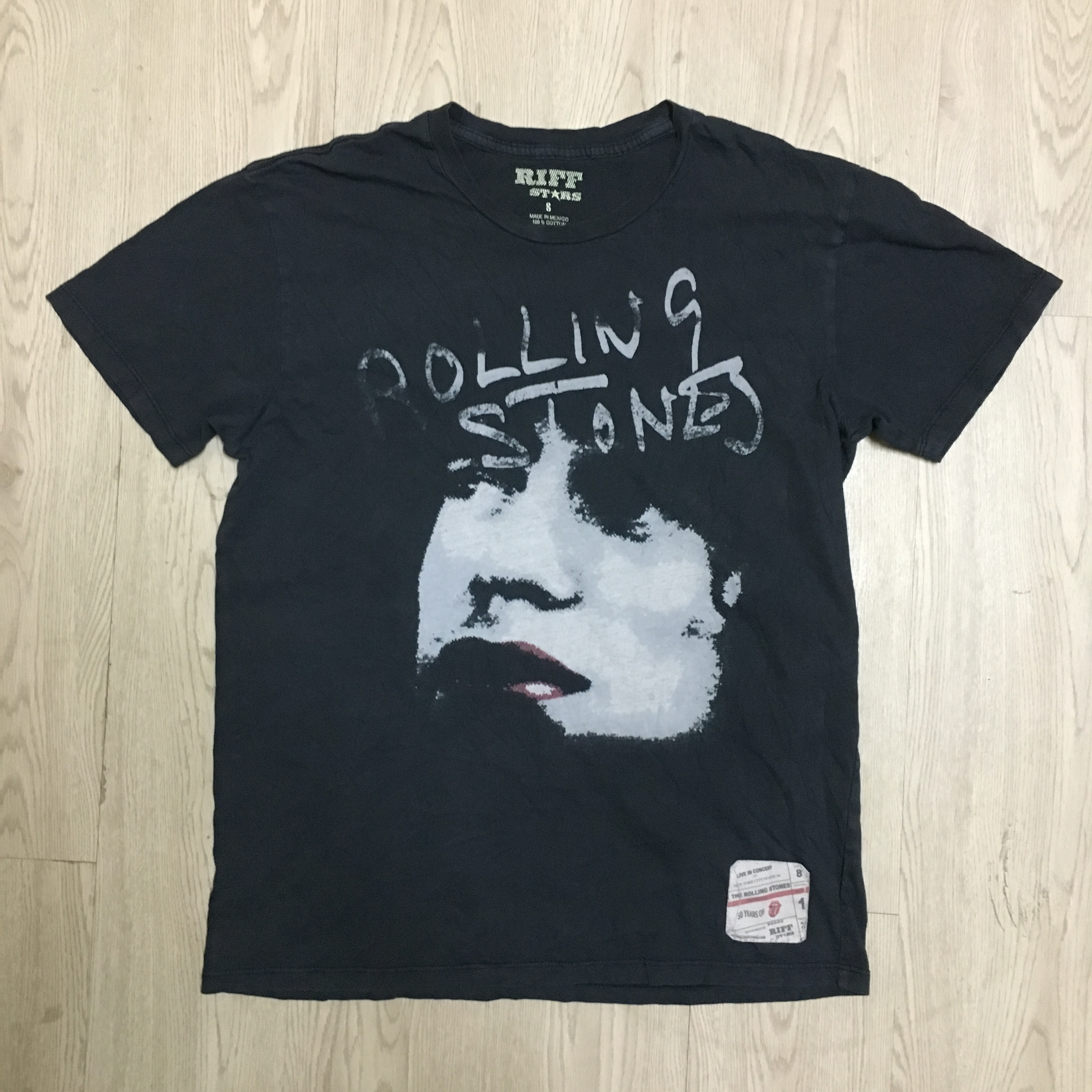 [Sold out] Rolling stone ป้ายแท้ งานแรร์