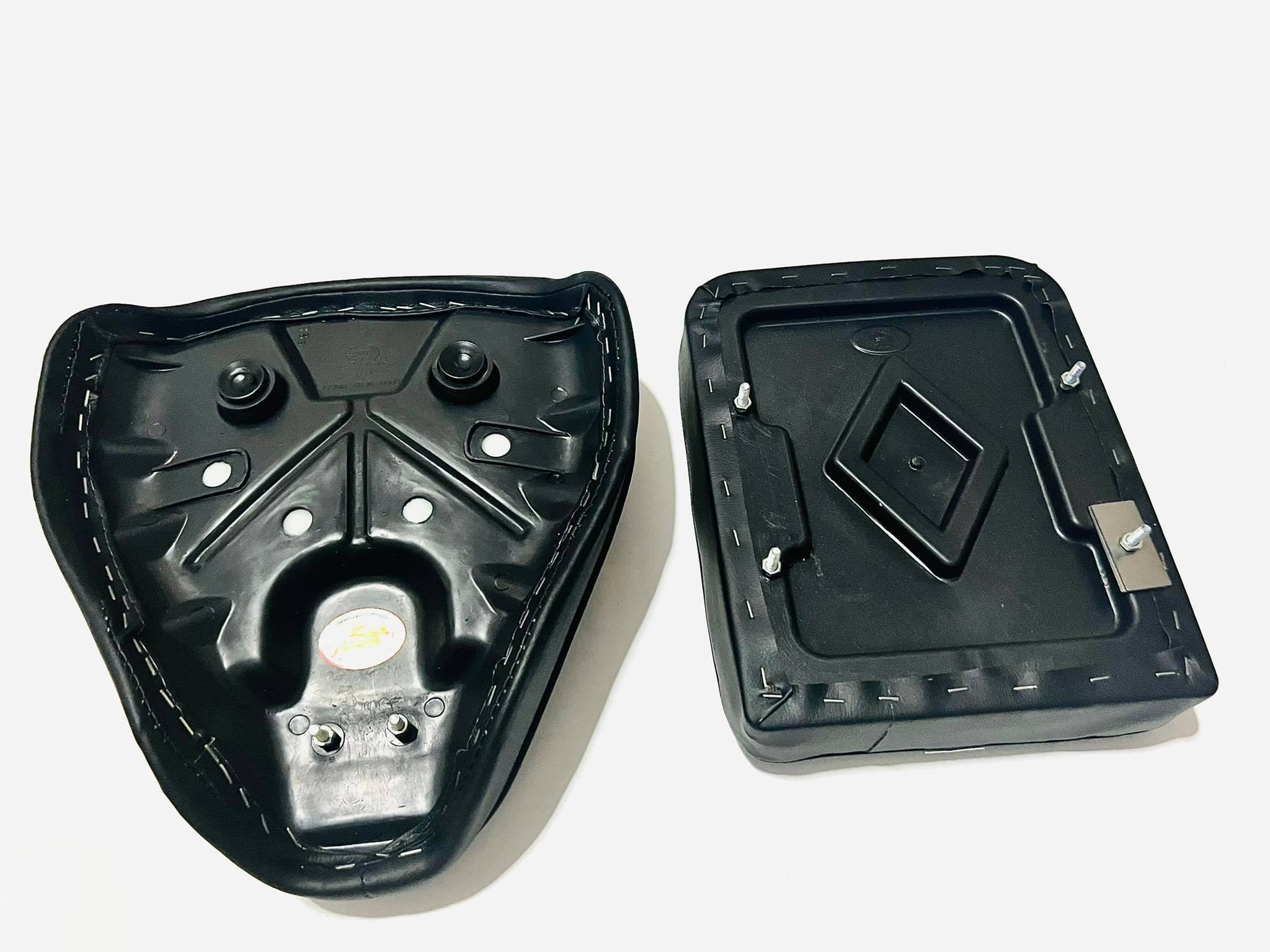 เบาะ 2 ท่อน c70 สีดำสกรีน รุ่นถังแยก รอ