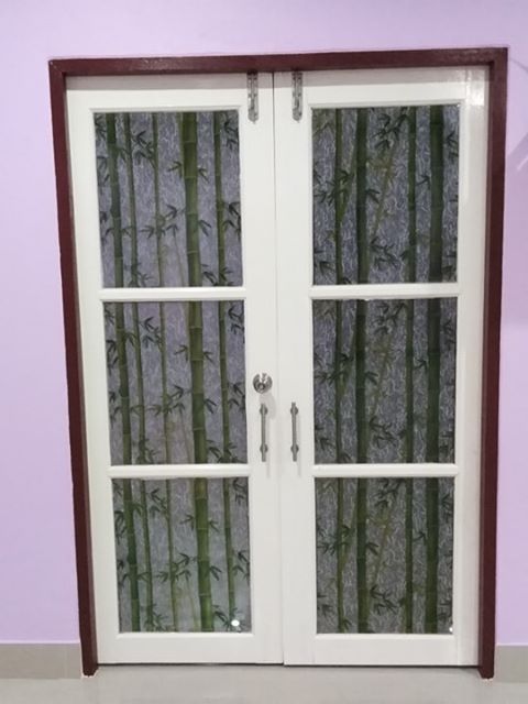 HBG-36020 สติ๊กเกอร์ฝ้าติดกระจกลายต้นไผ่สีเขียว Window sheet หน้ากว้าง 92 cm