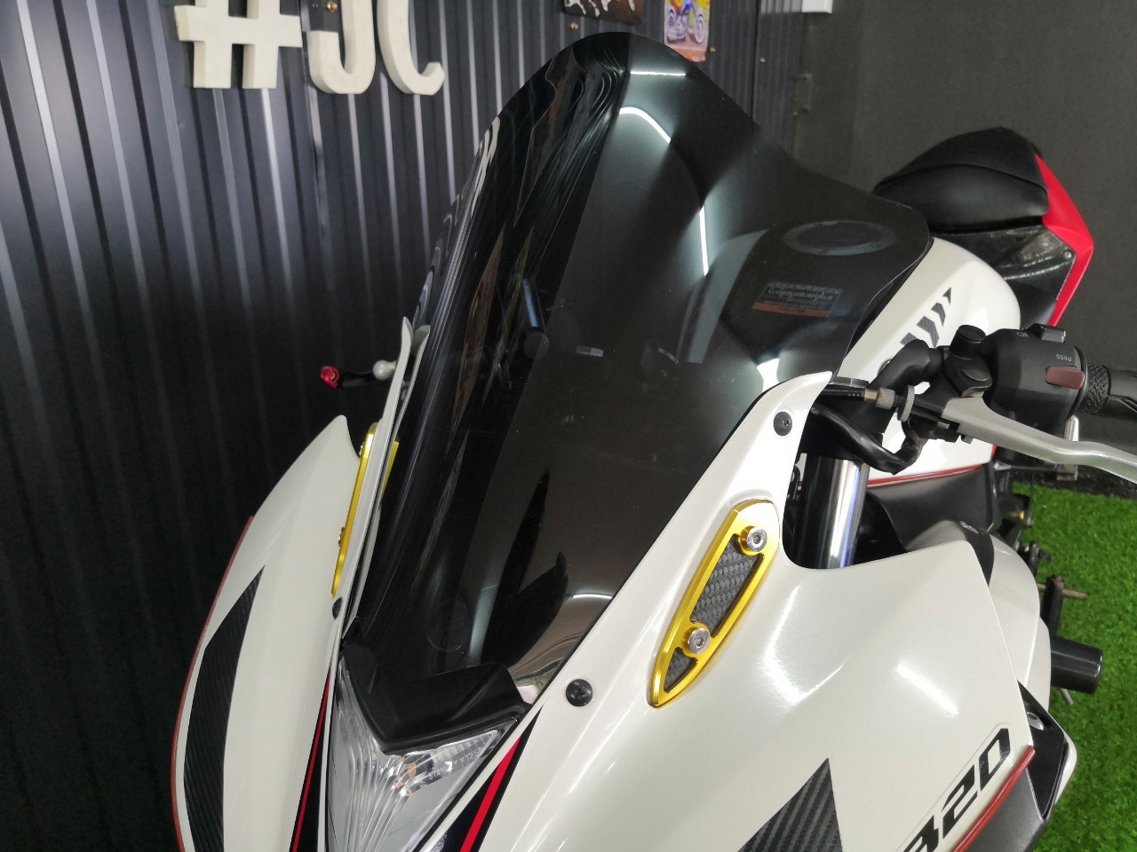 ทรงนี้โดนใจใครบ้าง >>>YZF-R3<<< จดทะเบียนปลายปี 2017 🔥