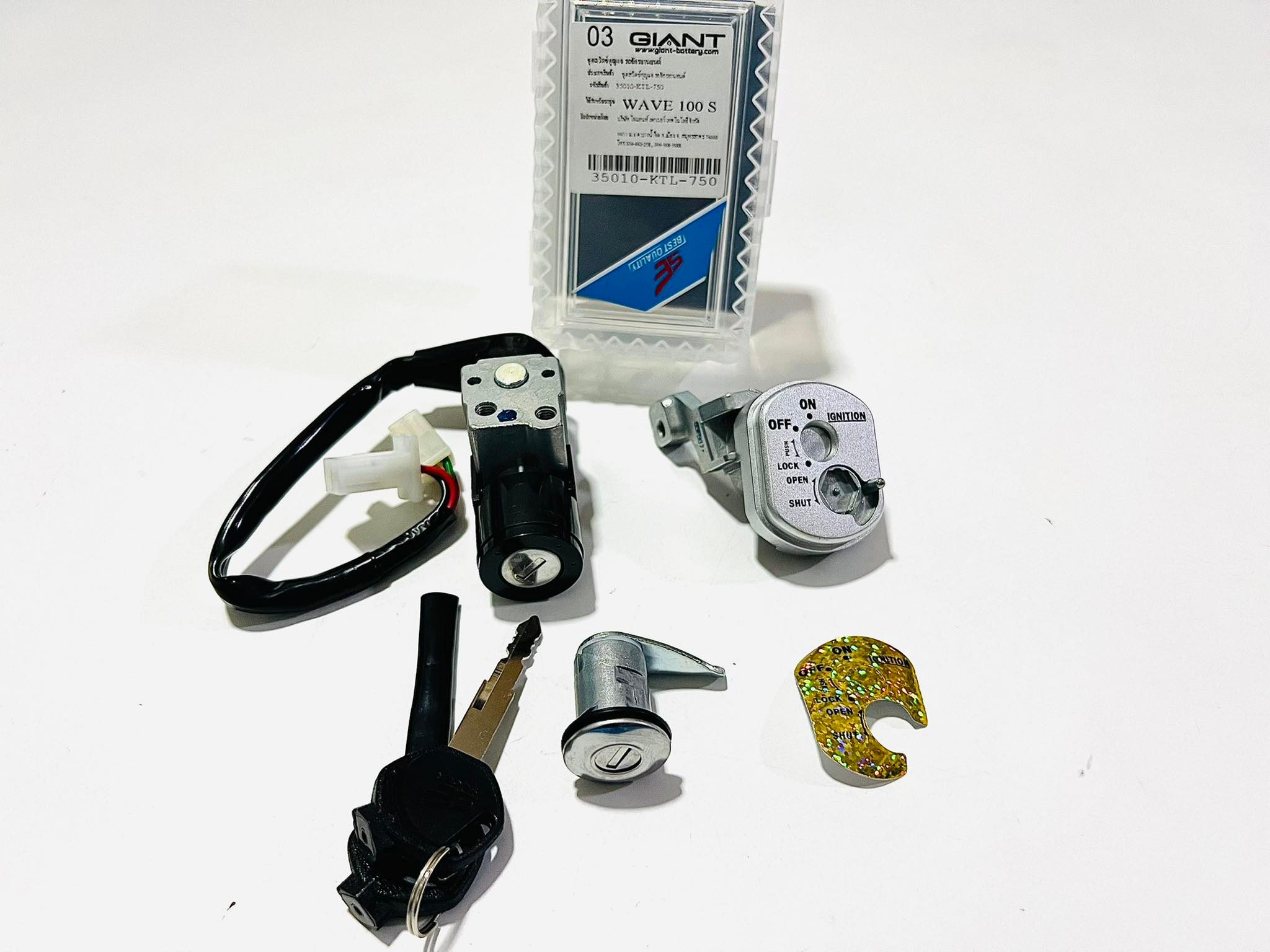 สวิทกุญแจเวฟ100ปี2005 ครบชุด