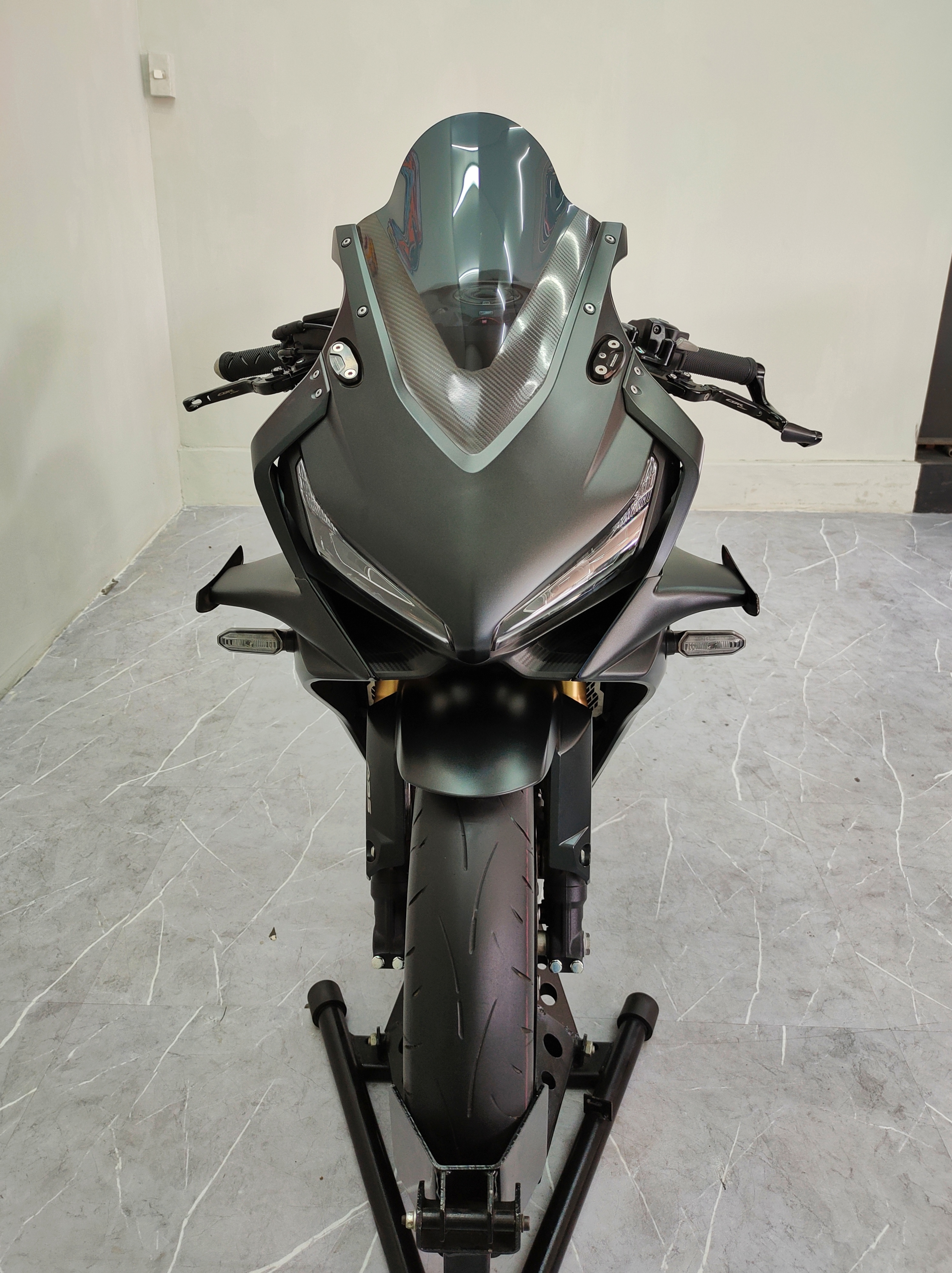 สายจอด 💢 ดุดันคมเข้ม HONDA CBR650R จดปี2020 นางฟ้า...เเต่งจัดเต็ม ❤️🔥