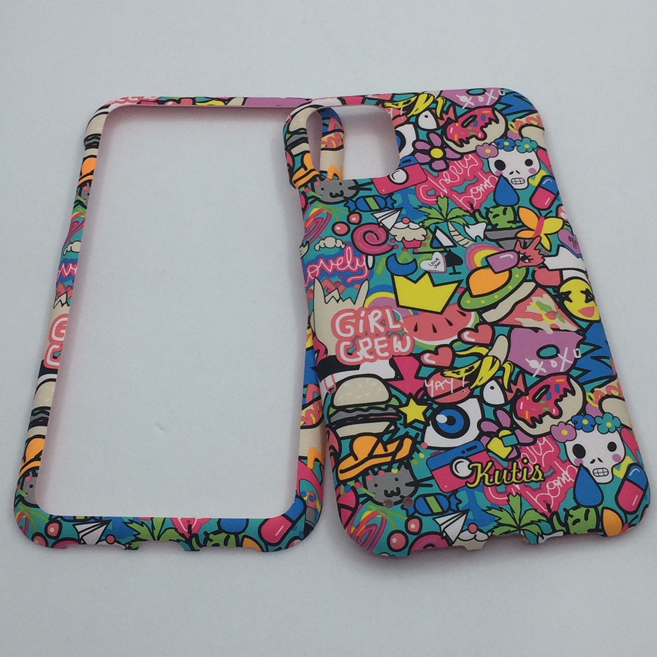 เคสคูทิส(Kutis)เคสไอโฟน11G(ลายสตรีทStreet)มาใหม่ เคสประกบหน้า-หลัง เคสเรืองแสง เคสลายวินเทจ ร้านSuperhero Klongthom