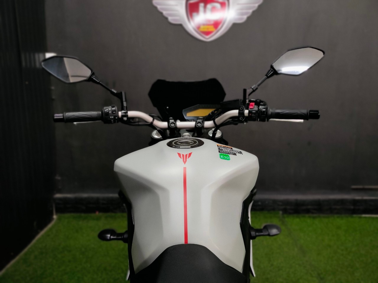 💥 ของดีมีแบ่งกันชม 😎 YAMAHA MT09 'เอเลี่ยน' รถกลางปี 2019 โคตรสวย โคตรใส ท่อฟูลแท้ๆ 💥