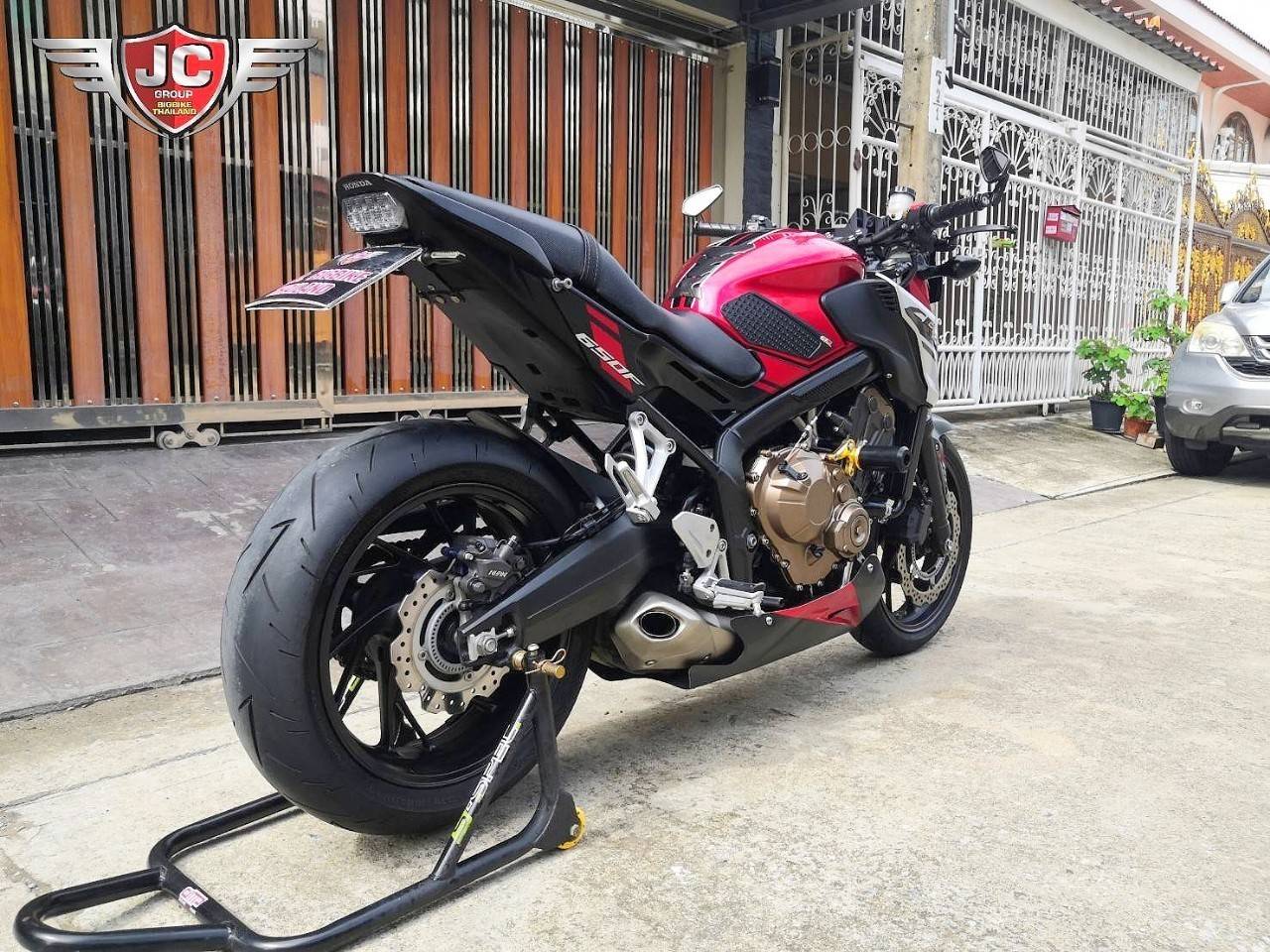 😉 #CB650F LED รถปี 2018 ไมล์แท้ 9,xxxKM. แต่งแน่นๆยางเต็มๆ สีเดิมไร้อุบัติเหตุ