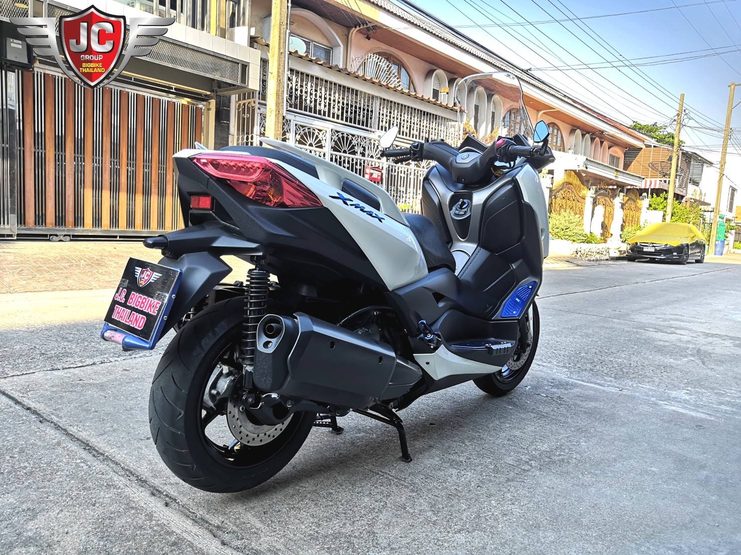 🧚นางฟ้าขาวๆอวบๆ✨Xmax300 (abs) ไมล์แท้ 13,xxx โล