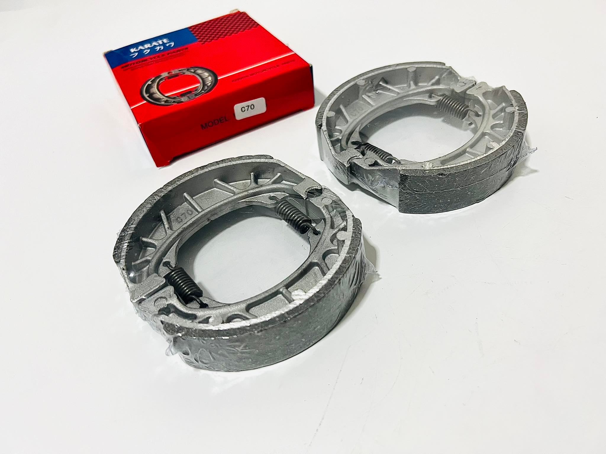 ผ้าเบรคc70 ผ้าเบรคซี70 ตรงรุ่น 1 คู่ L9