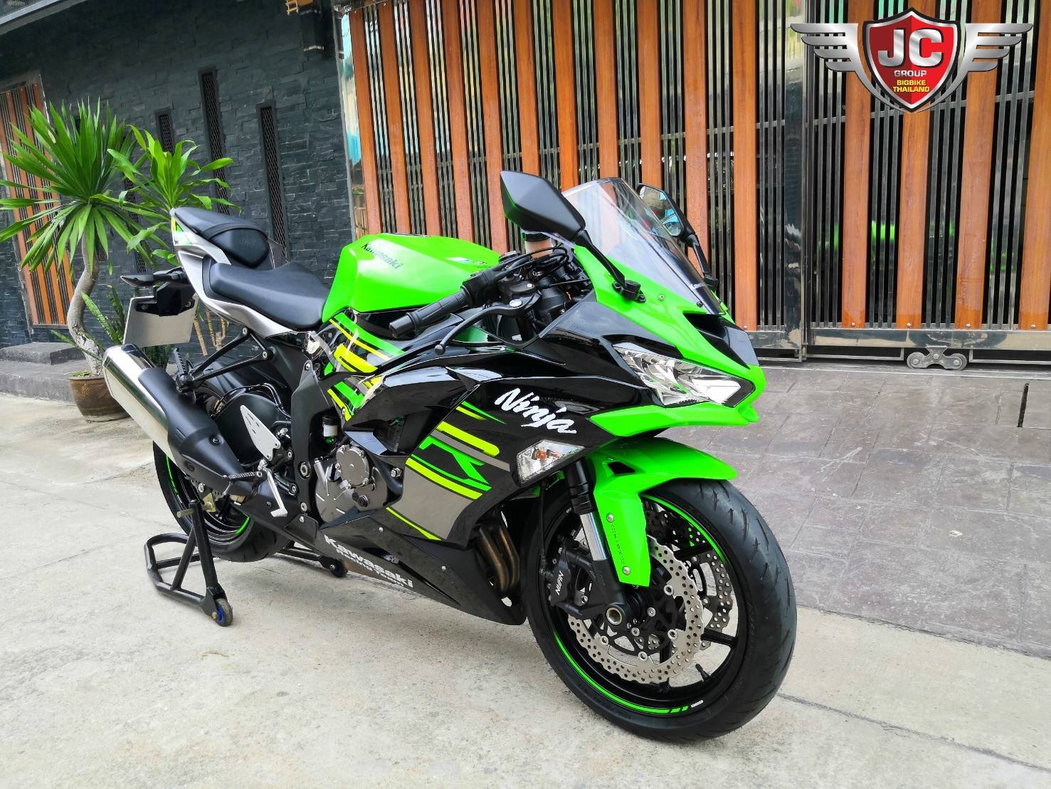 ZX-6R ***ไมล์ร้อยโลไม่ต้องบรรยายมาก***สภาพรถใหม่ใสกริ๊งๆ