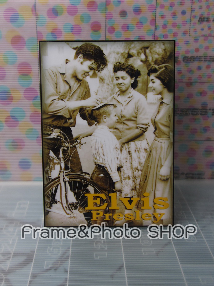 กรอบลอย elvis presley