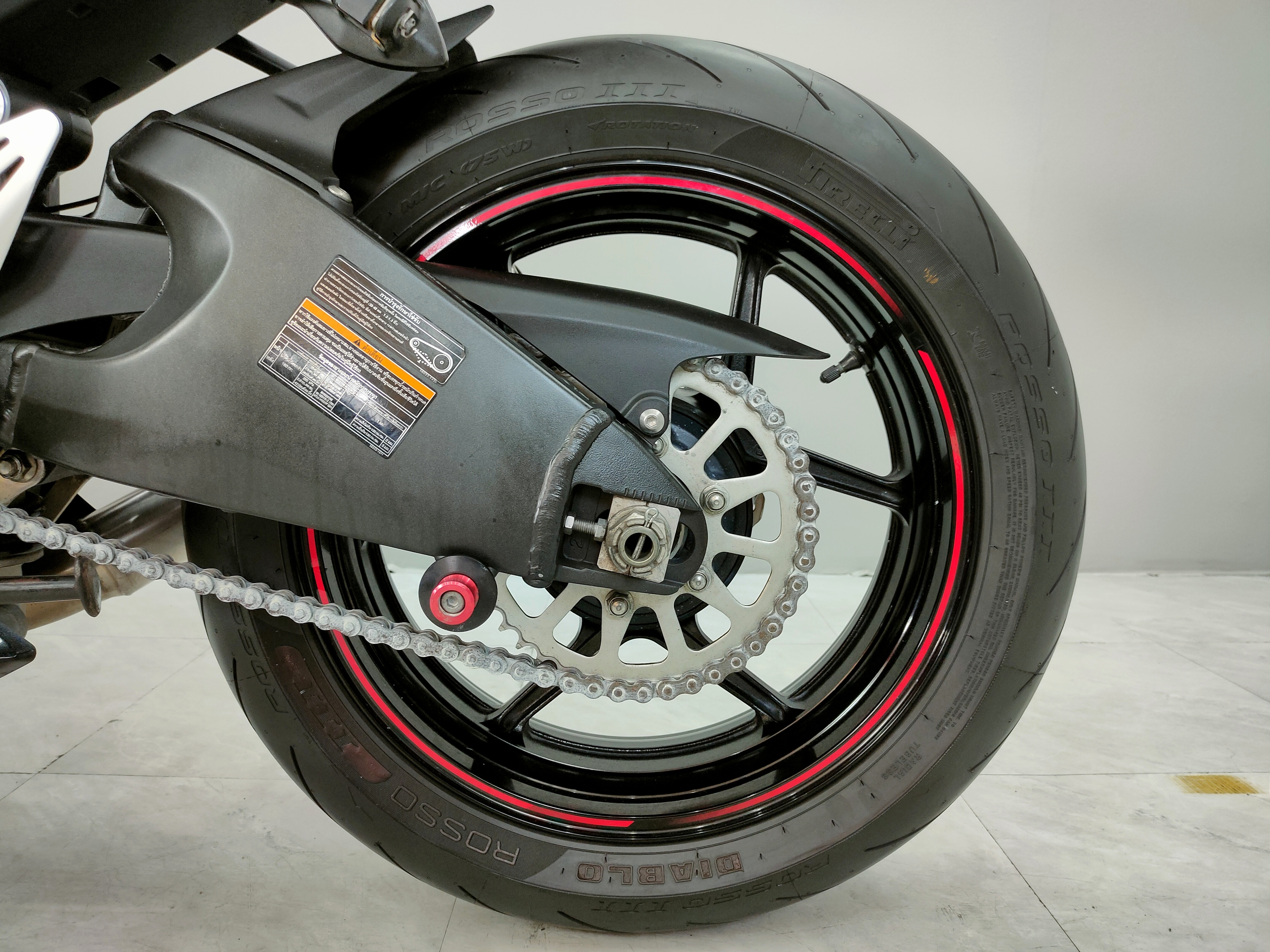 หนุ่มหล่อมาดเข้มมาแว้ว 😎 KAWASAKI ZX6R จดกลางปี 2020 "จัดทรงพร้อมซิ่ง"