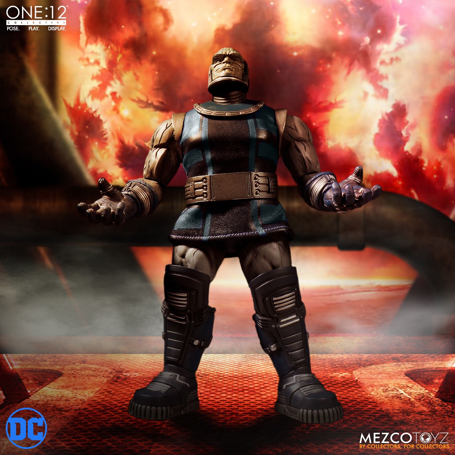 Mezco Toyz 1/12 DC - Darkseid