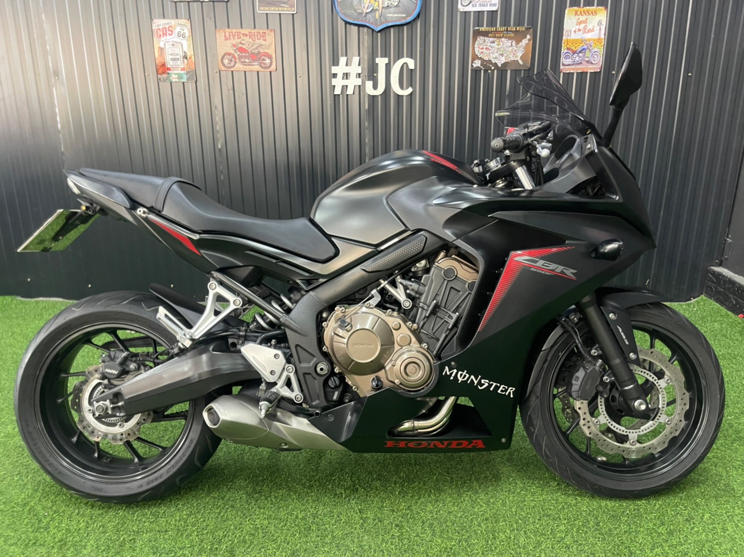 😍 ห๊าา...อะไรนะ⁉️ เครดิตดีออกรถ 1,080 บาท 👍🏻 #CBR650F Led ปี18 รถมือเดียว