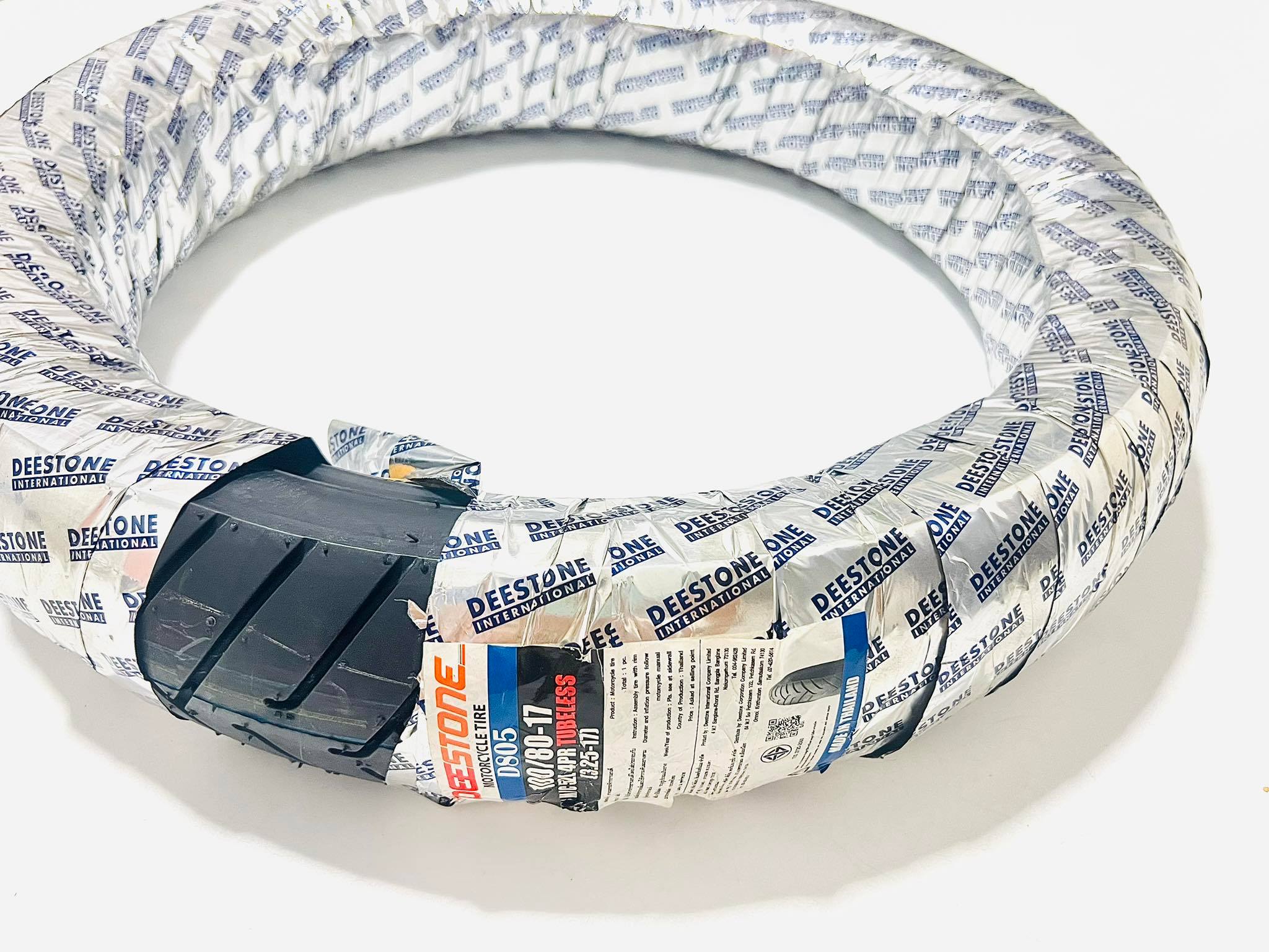 ยางนอก100/80/17 D805 แบบเรเดียล รอ