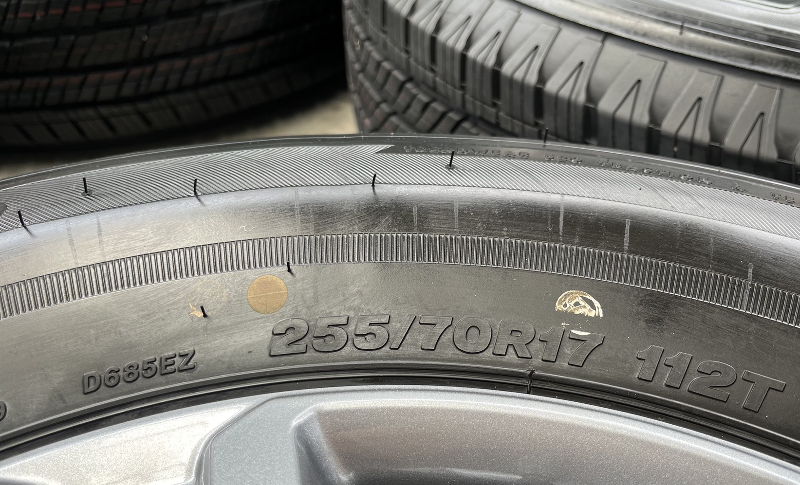 ♨️ปี24♨️✨ล้อแม็กพร้อมยางใหม่ป้ายแดง✨Ford Ranger รุ่นใหม่ล่าสุด ขอบ 17💖ใหม่กริ๊บ💖