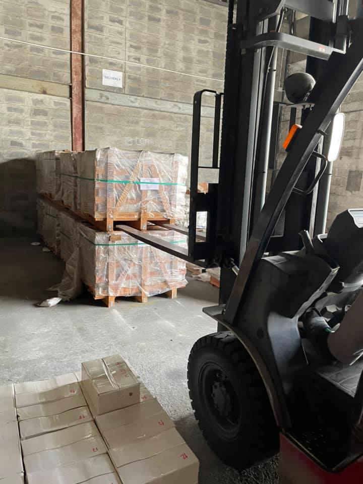 หินปูสระว่ายน้ำ Silver Grey สวยหรู ดูมีมิติ