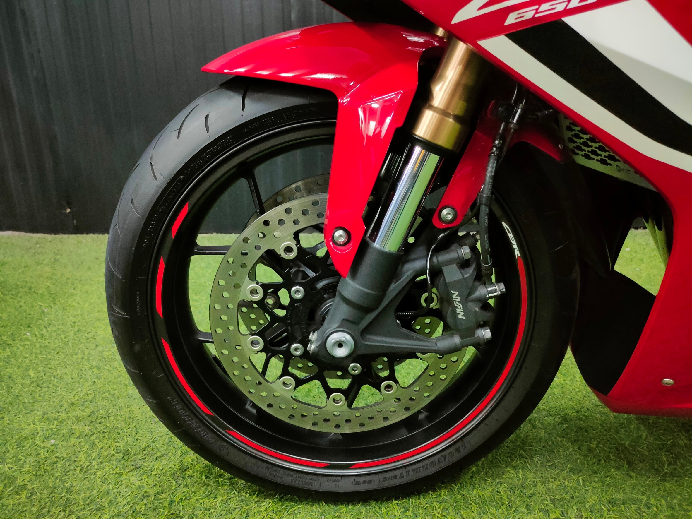 อ๊อปชั่น....ตัวแรง/ตัวแพง ราคาโคตรโดนเลยทีเดียว‼️ HONDA CBR650R ปลายปี19 🔥 ชุดแต่ง Furious Edition 🔥 นอนห้องแอร์นะจ๊ะ 🤗