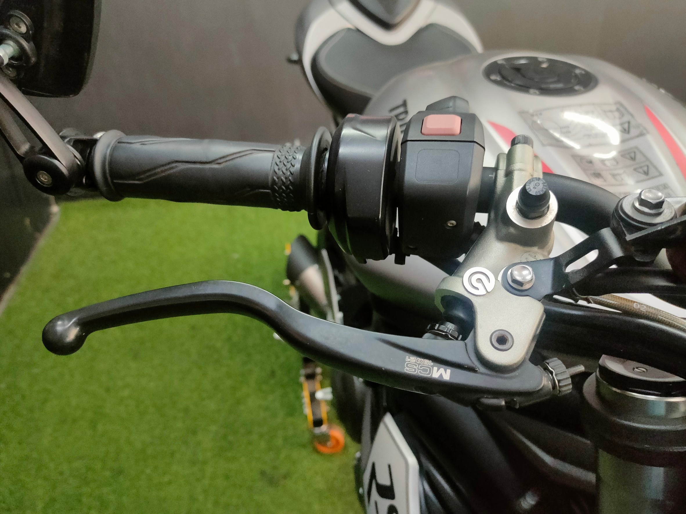 🏍💨 ที่สุดใน Naked คลาส 800 จากแดนผู้ดี 🤗 🇬🇧 Triumph 🇬🇧 Street Triple 765 RS รถออกปี 2019
