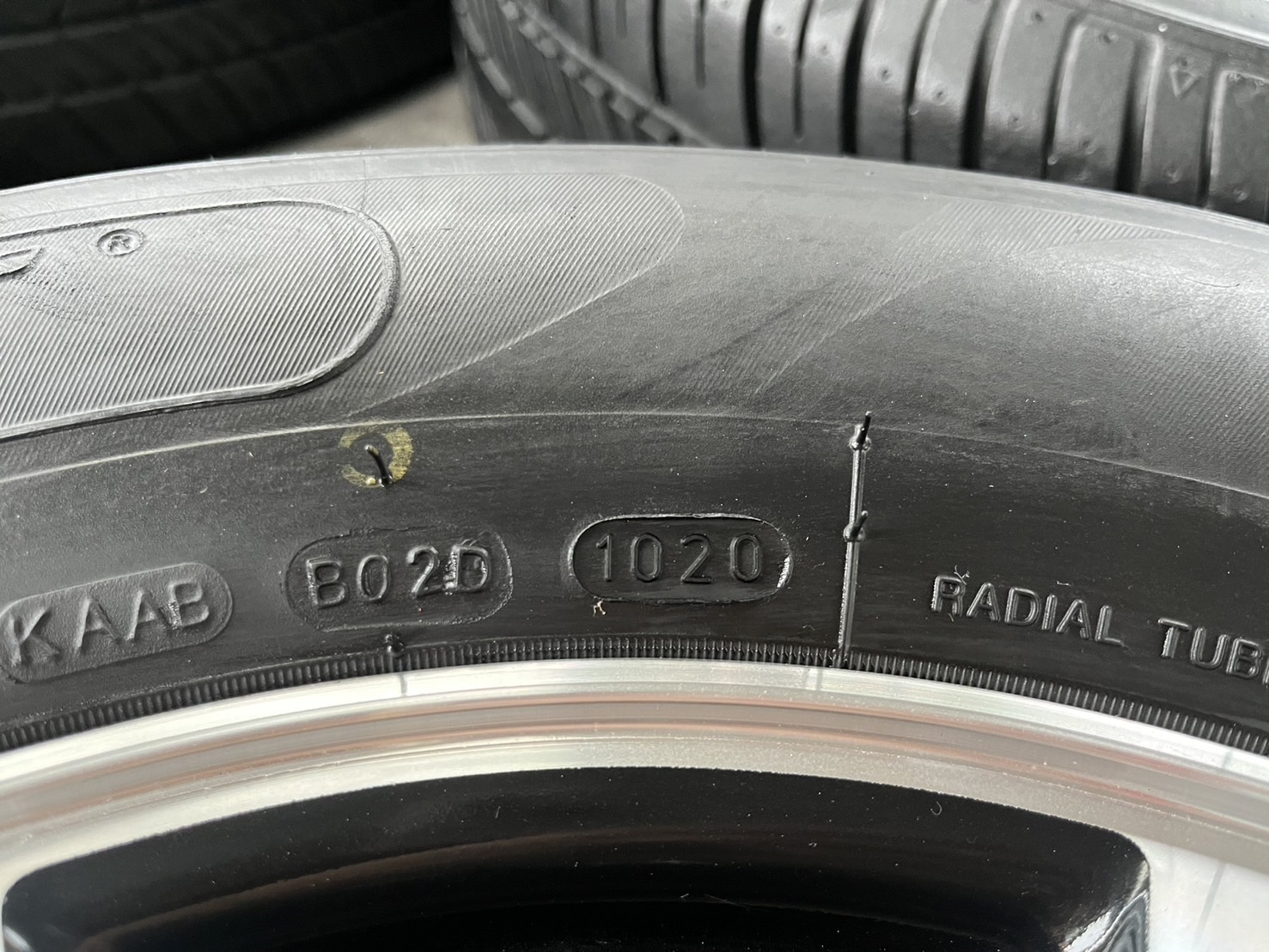 ✨ล้อแม็กพร้อมยาง✨Honda Brio ขอบ 14 ดำหน้าเงา💖สวยกริ๊บ💖