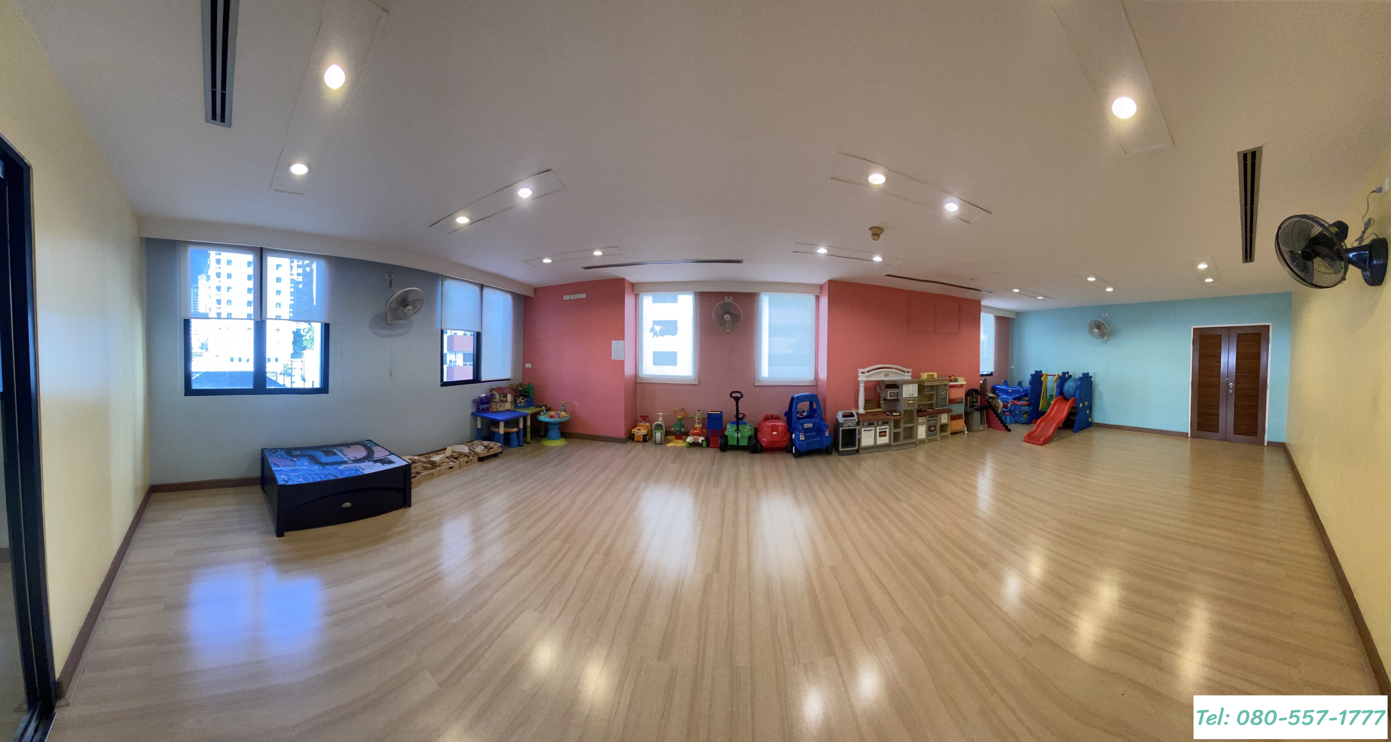 ประสานมิตรเพลส ห้อง 5B ชั้น 5 โซน B ขนาด 150 ตรม. ทิศเหนือ