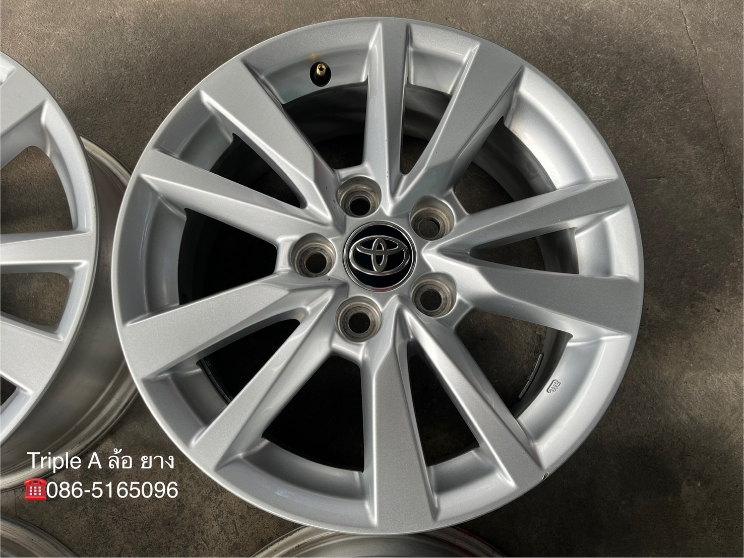 ✨ล้อแม็ก 5รู114✨Toyota Camry รุ่นใหม่ ขอบ 16