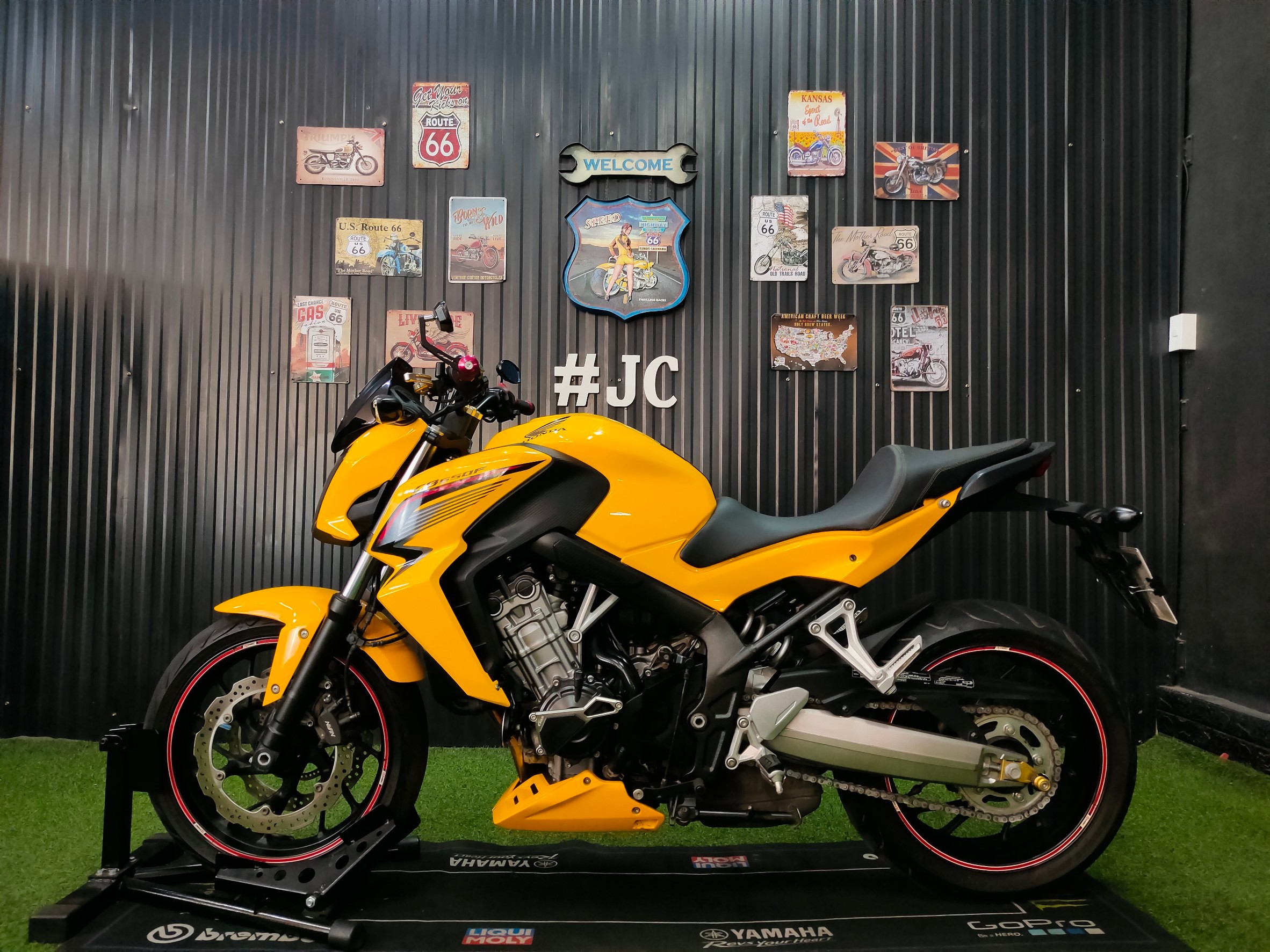 ถูกใจทั้งคนสั้น-ทั้งคนยาว 🤟 มาแว้วโปรดี...รถดีราคาเบาๆ‼️ HONDA CB650F จดปี14 รถบ้านทรงดี_มีอนาคต_ออกรถ99บาท ⁉️