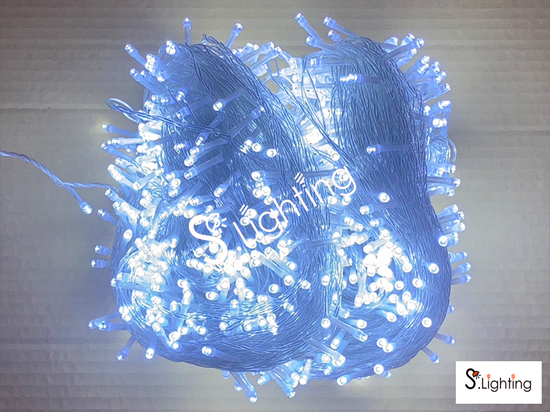 ไฟหยดน้ำ LED 100 เมตร / 800 หัว แสงขาว ไม่กระพริบ