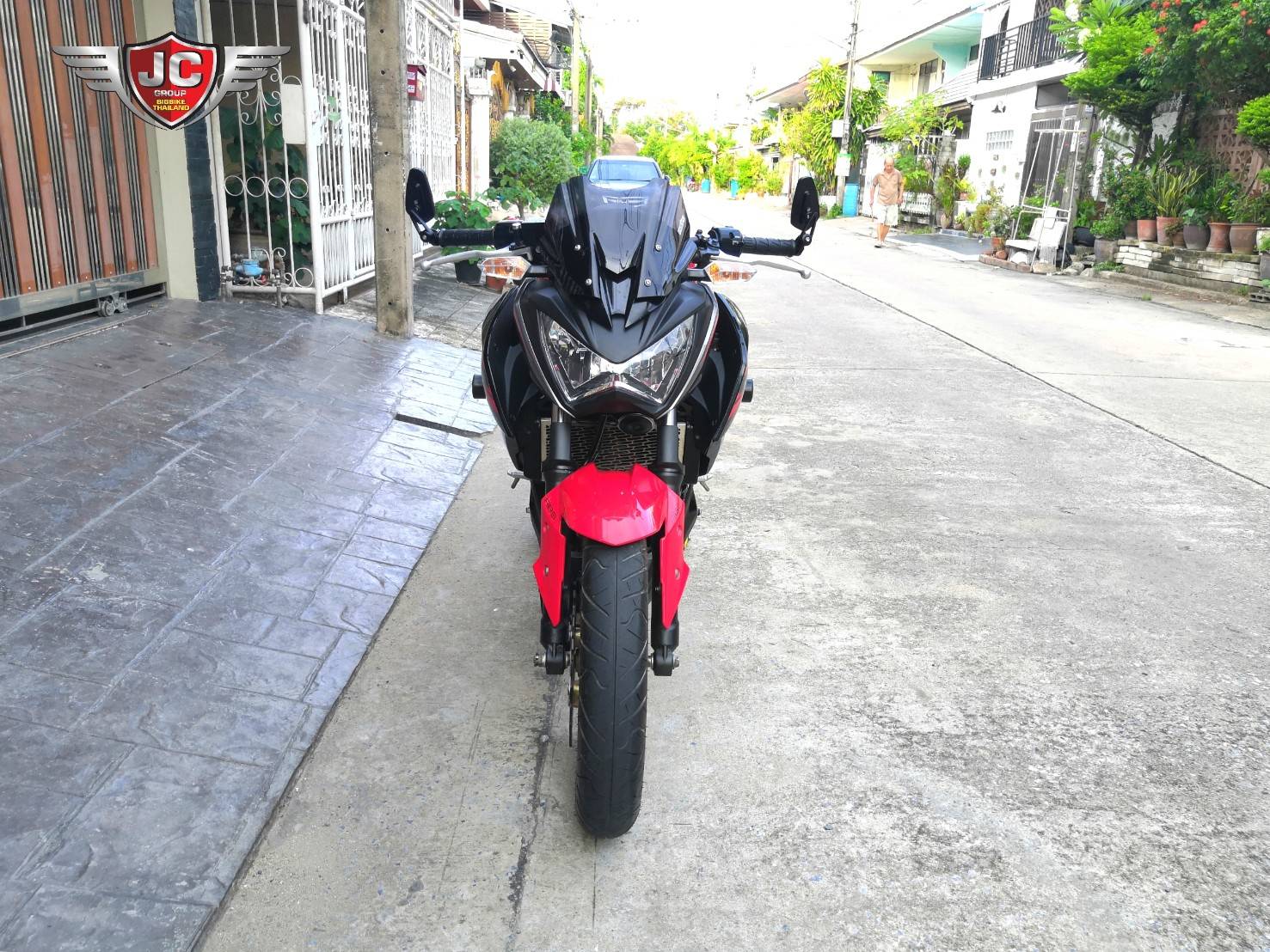 ‼️ออกป้ายแดงมือเดียว #Z300ABS จดปลายปี 2017 ไมล์แท้6พันโล แต่งรอบคันเรยเด้อ 😻