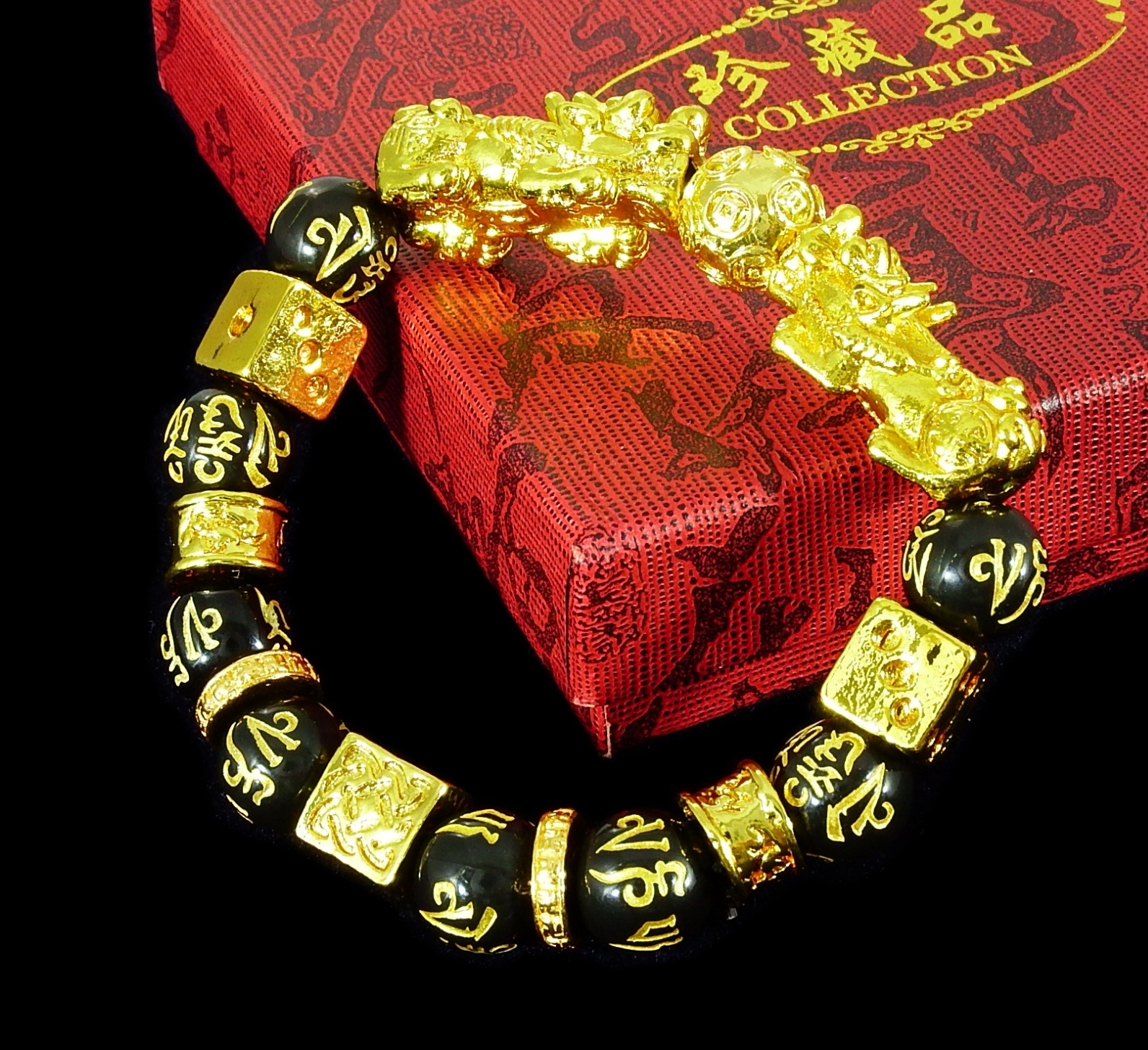 สร้อยข้อมือ ปี่เซี๊ยะ ลูกปัดแกะลาย สวมใส่เพื่อเสริมมงคล โชคลาภ ค้าขายดี