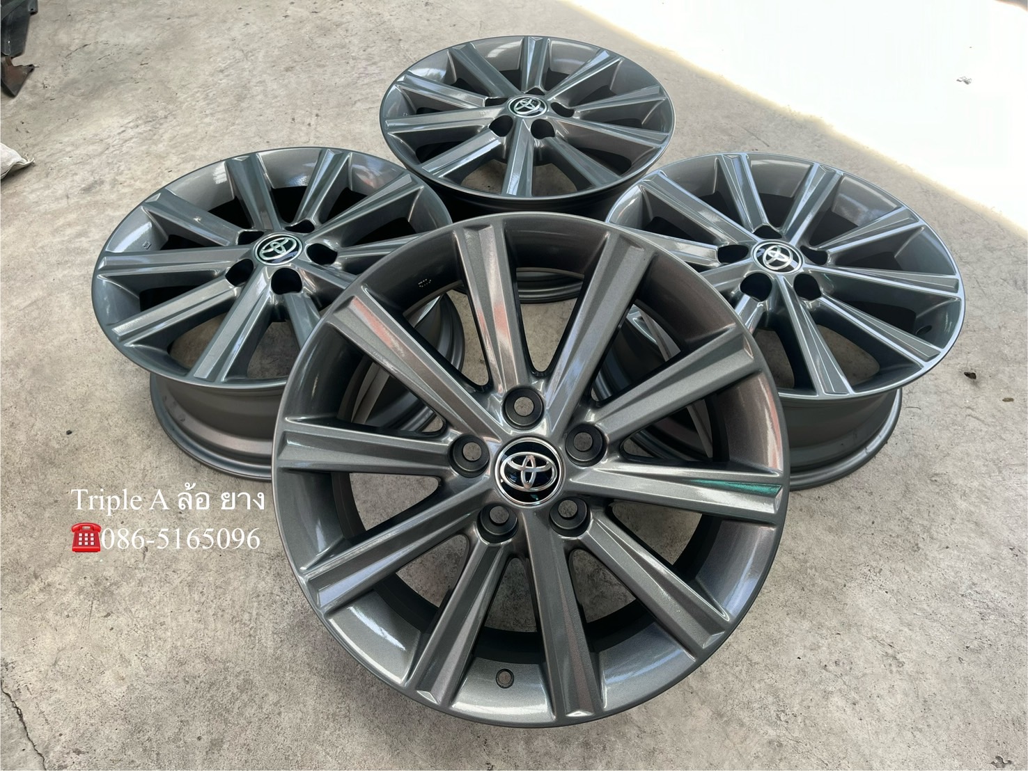 ✨ล้อแม็ก 5รู114✨Toyota Camry (ลาย 10 ก้าน) ขอบ 17 สีเทา💖สวยกริ๊บ💖