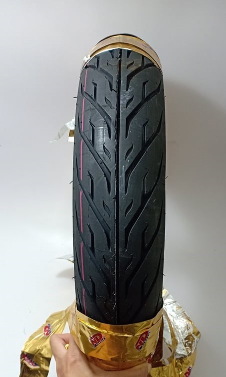 ยางนอกมอเตอร์ไซด์90/90-12ลายไฟ C