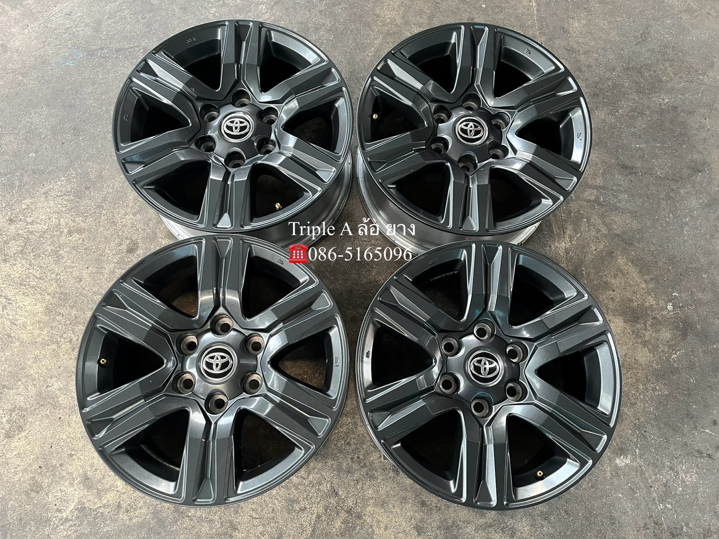 ✨ล้อแม็ก✨Toyota Revo รุ่นใหม่ ขอบ 17💖สภาพสวยมาก💖