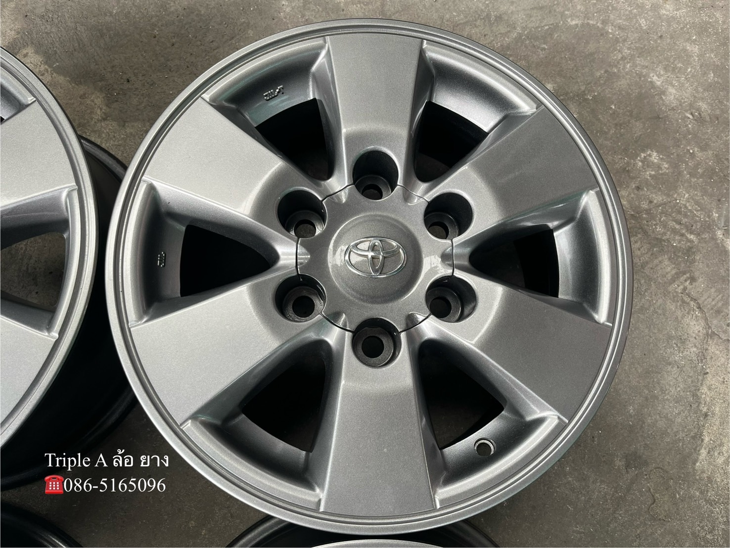 ✨ล้อแม็ก 6รู139✨Toyota (หน้าแบน) ขอบ 15 สีไฮเปอร์💖สวยกริ๊บ🚘Vigo ตัวสูง ,รถตู้ Commuter 6รู139 ได้เลย