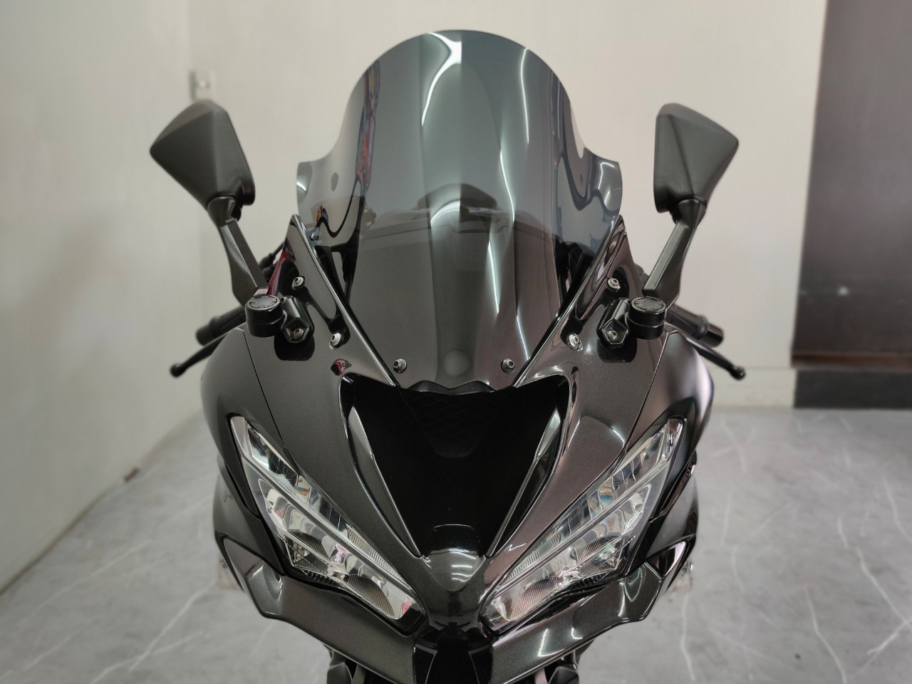 📣 ทรงสปอร์ตที่เป็นกระแส KAWASAKI ZX6R จดปี 2022 โมเดล19 ✨ นางฟ้า 6,xxx โลแท้...สภาพนี้มากี่คันก็หมด 😘