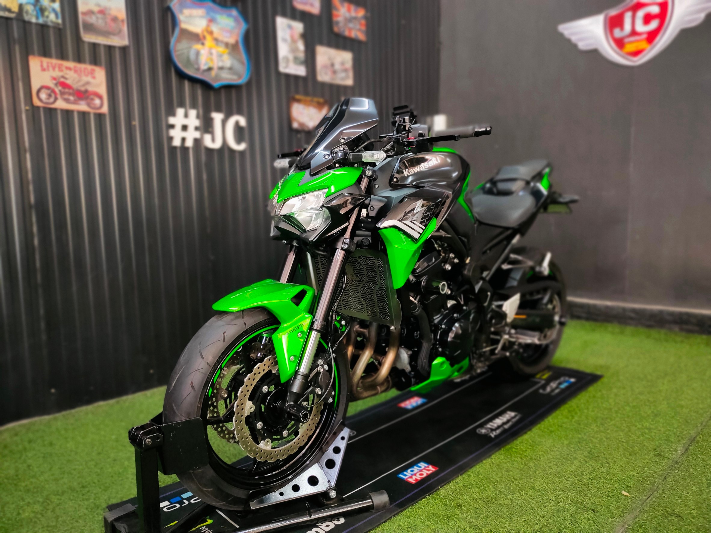 Naked จอสีตัวจี๊ด Z900ABS ปี 2021 นางฟ้าสายจอด 😱 "ตัว STD แต่อ๊อปชั่น SE"