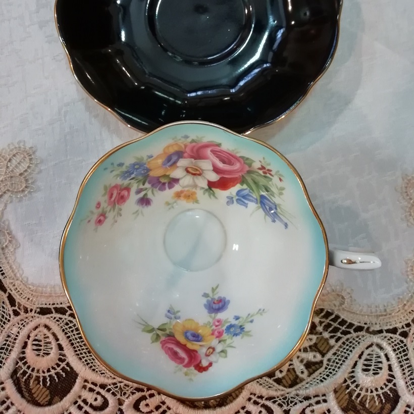 Royal Albert รุ่น Milady Series ถ้วยชาเซรามิค Bone China อังกฤษ