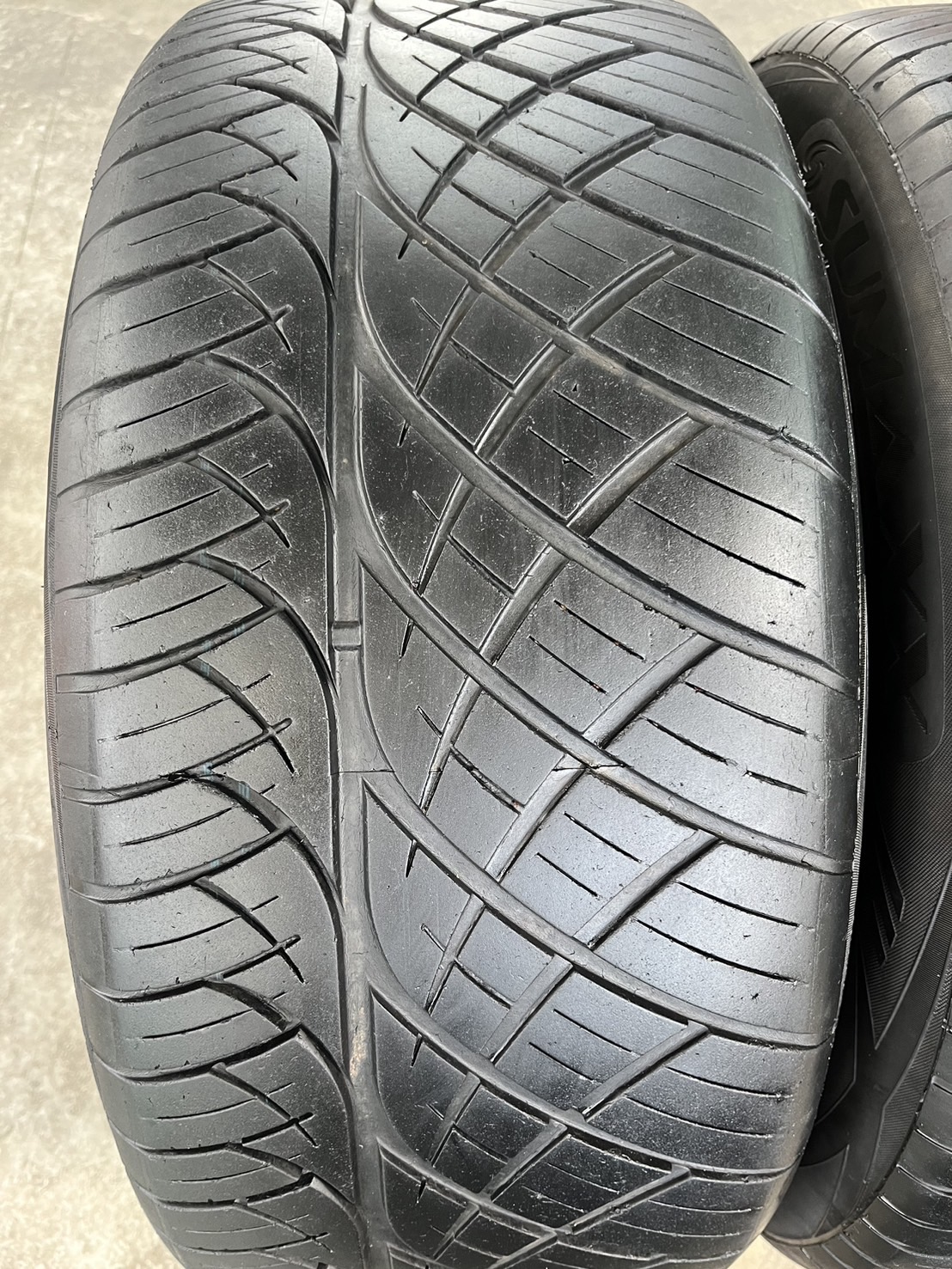 ✨ล้อแม็กแต่งพร้อมยาง✨6รู139✨E1SE ขอบ 18💖สภาพดี💖