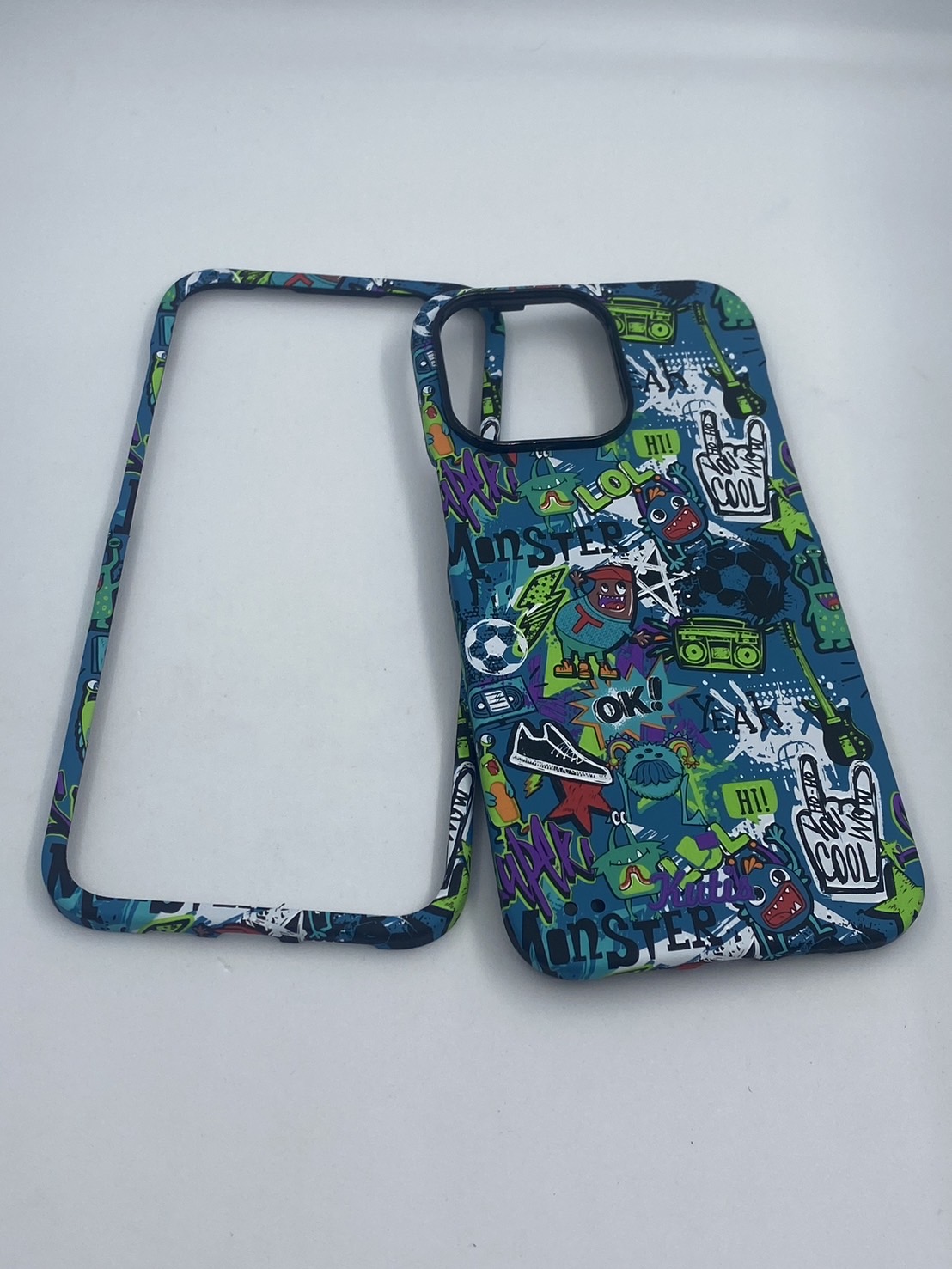 เคสคูทิส(Kutis)เคสไอโฟน15PROMAX(ลายMONSTER)มาใหม่ เคสประกบหน้า-หลัง เคสเรืองแสง เคสลายวินเทจ ร้านSuperhero Klongthom