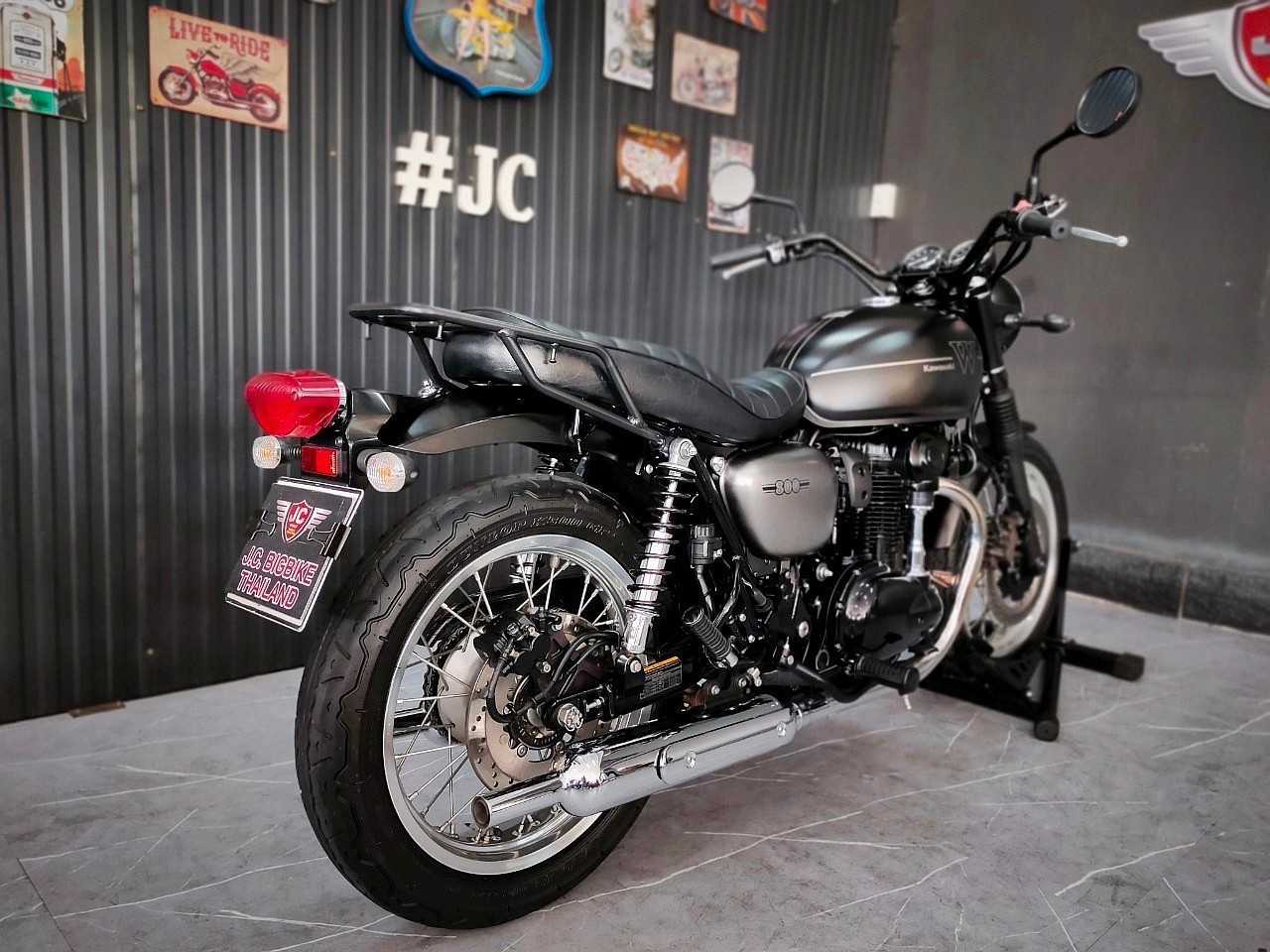 💥สายคลาสสิค ต้องโดรนแล้ว 📌 KAWASAKI W800 🏁STREET🏁 ปลายปี 2019 นางฟ้านางสวยใส 🏍️