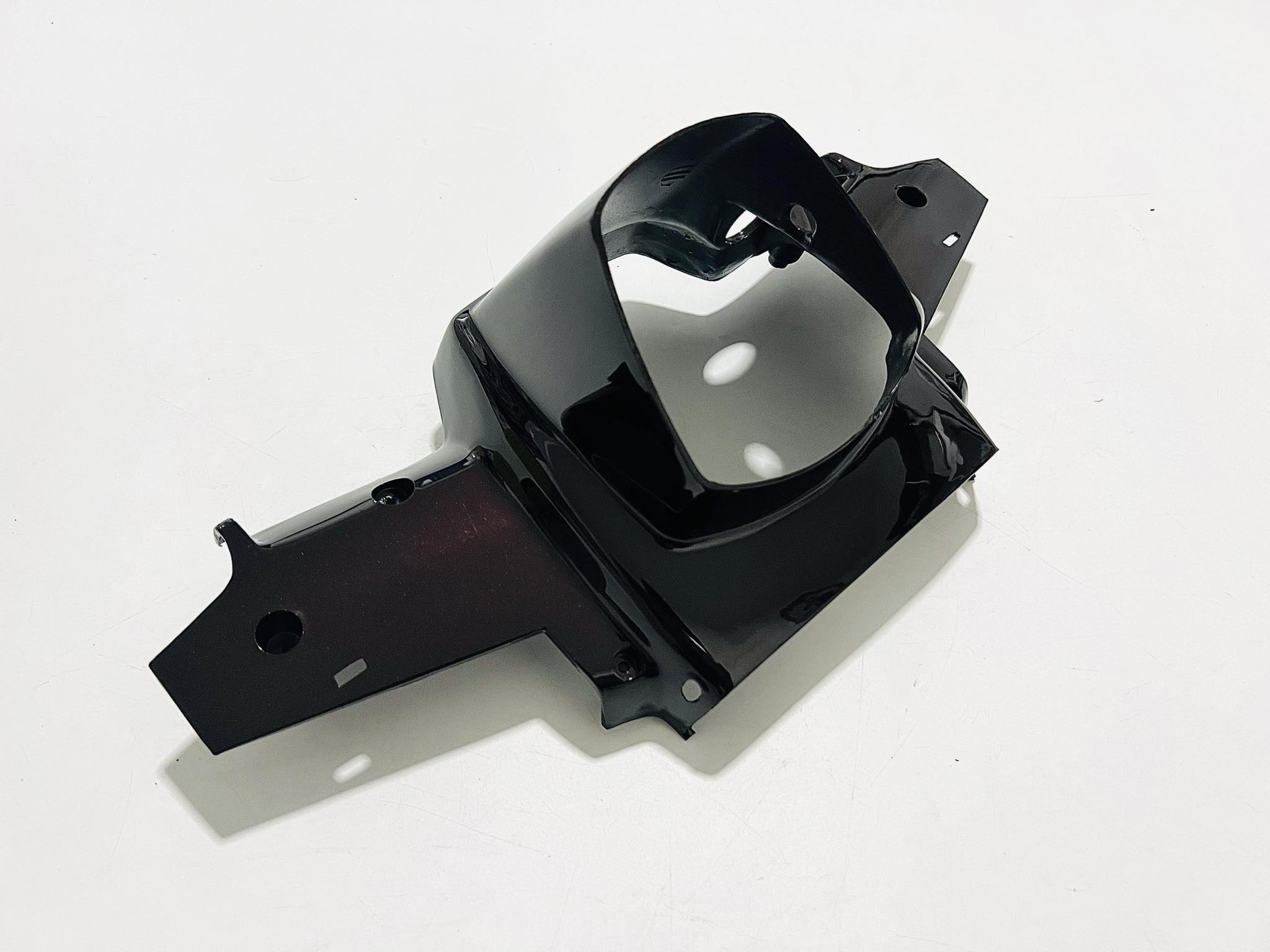 หน้ากากล่างดรีมคุรุสภา สีดำ สีแดง สีขาว สีน้ำเงิน สีมังคุด ระบุสีในข้อความ C