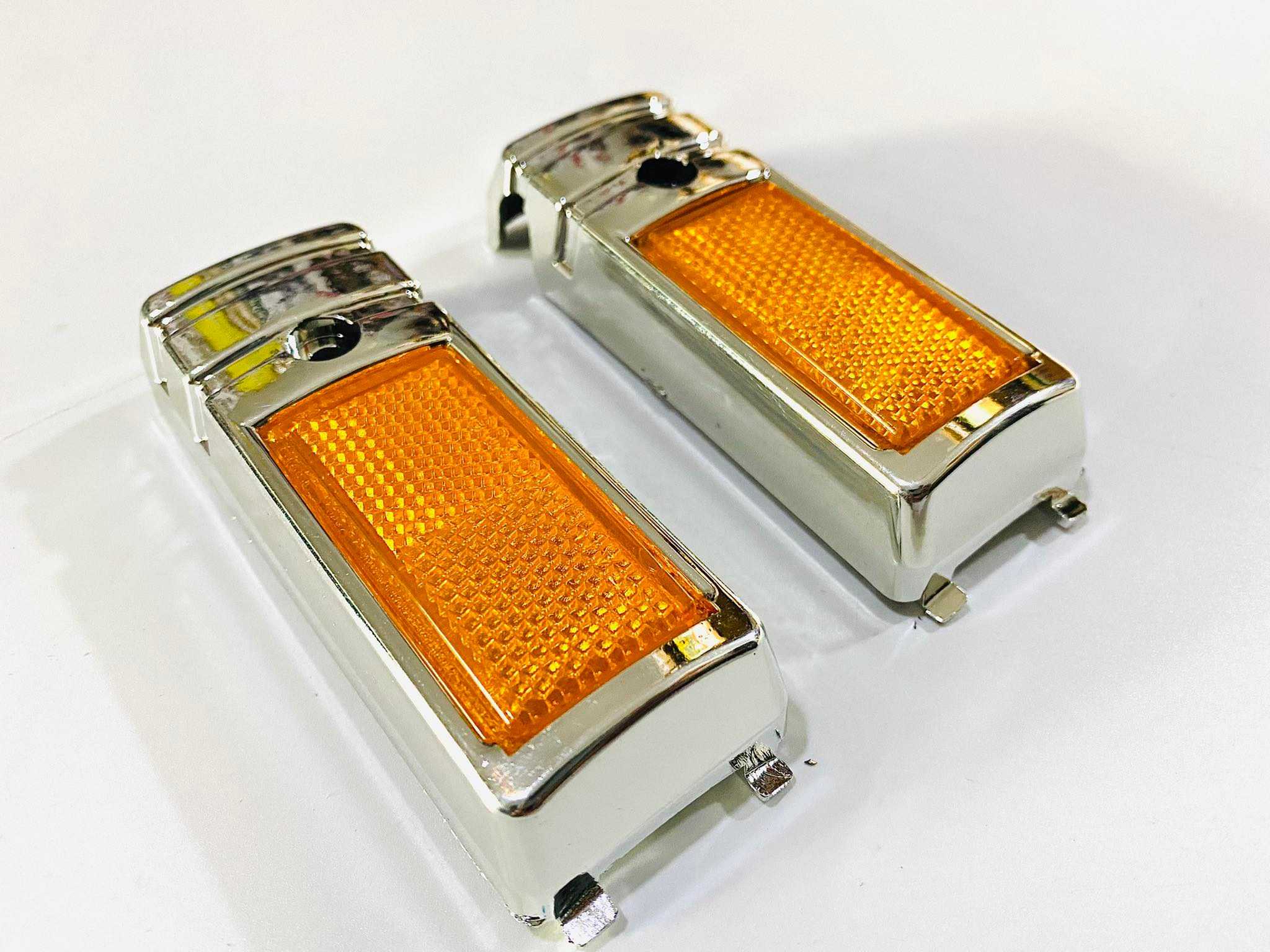 ทับทิมดรีมคุรุสภาขาว แดง ส้ม สีเขียว พลาสติกสีชุบ L7-8